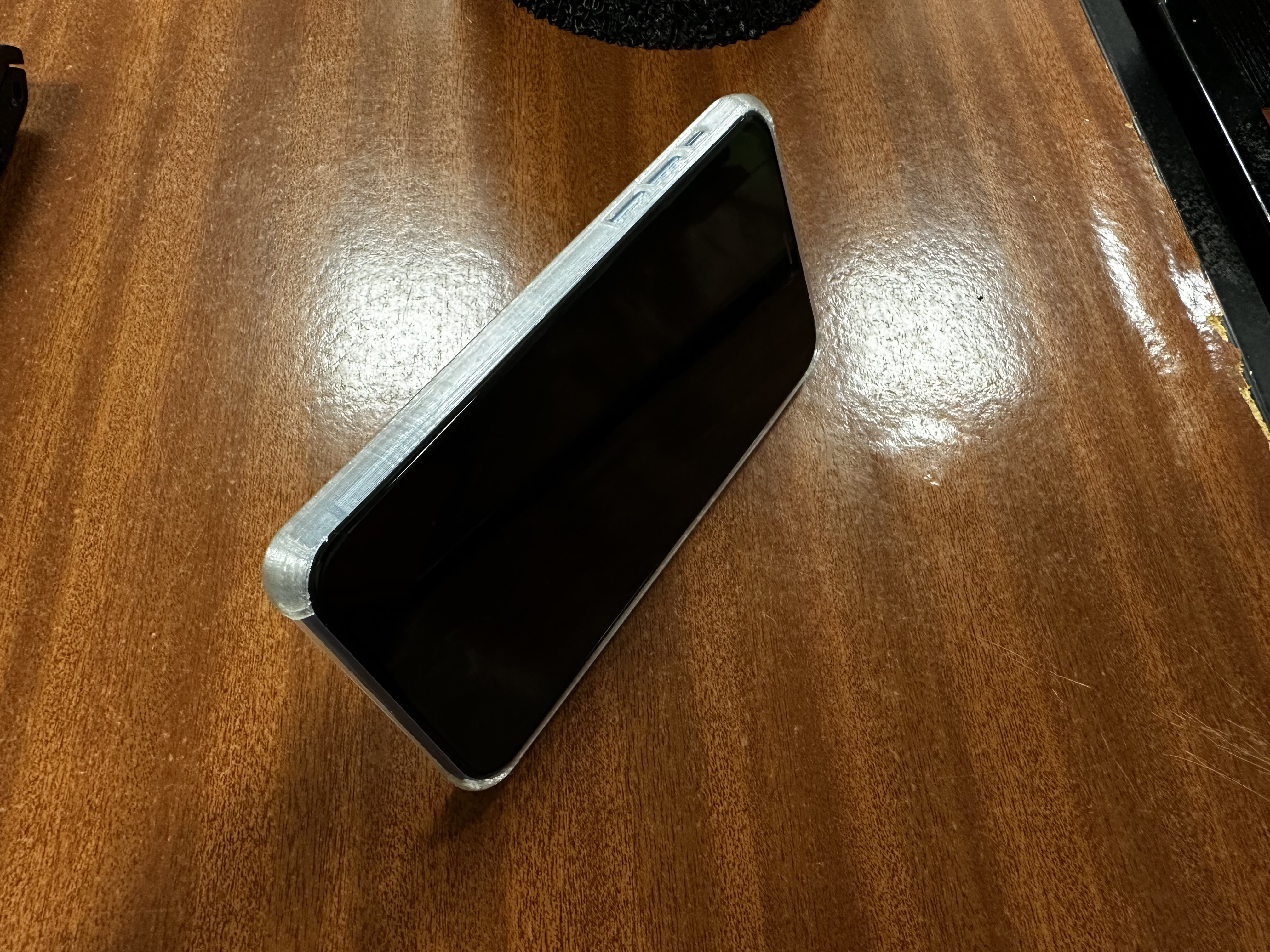 iPhone XR Case Stand by Tiago Gonçalves | Download free STL model ...