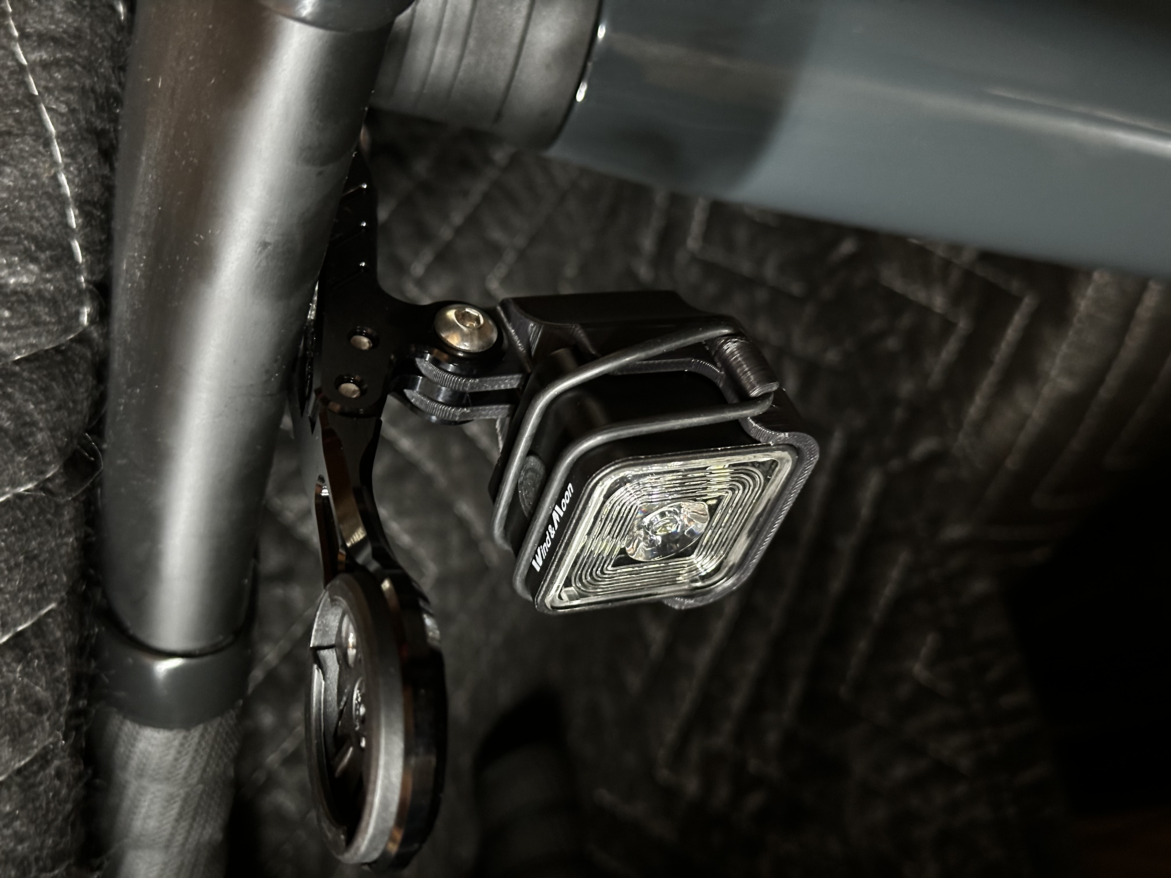 Bicycle Cube Headlight GoPro mount by Simbungu Download free STL