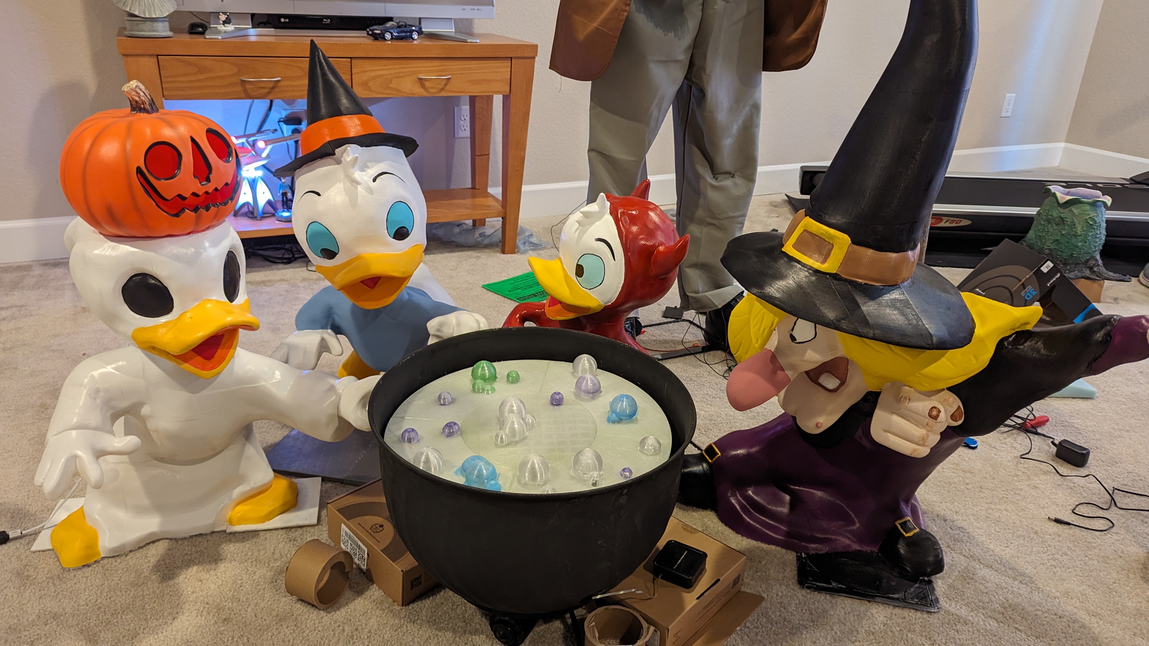 Halloween Trick or Treat figures