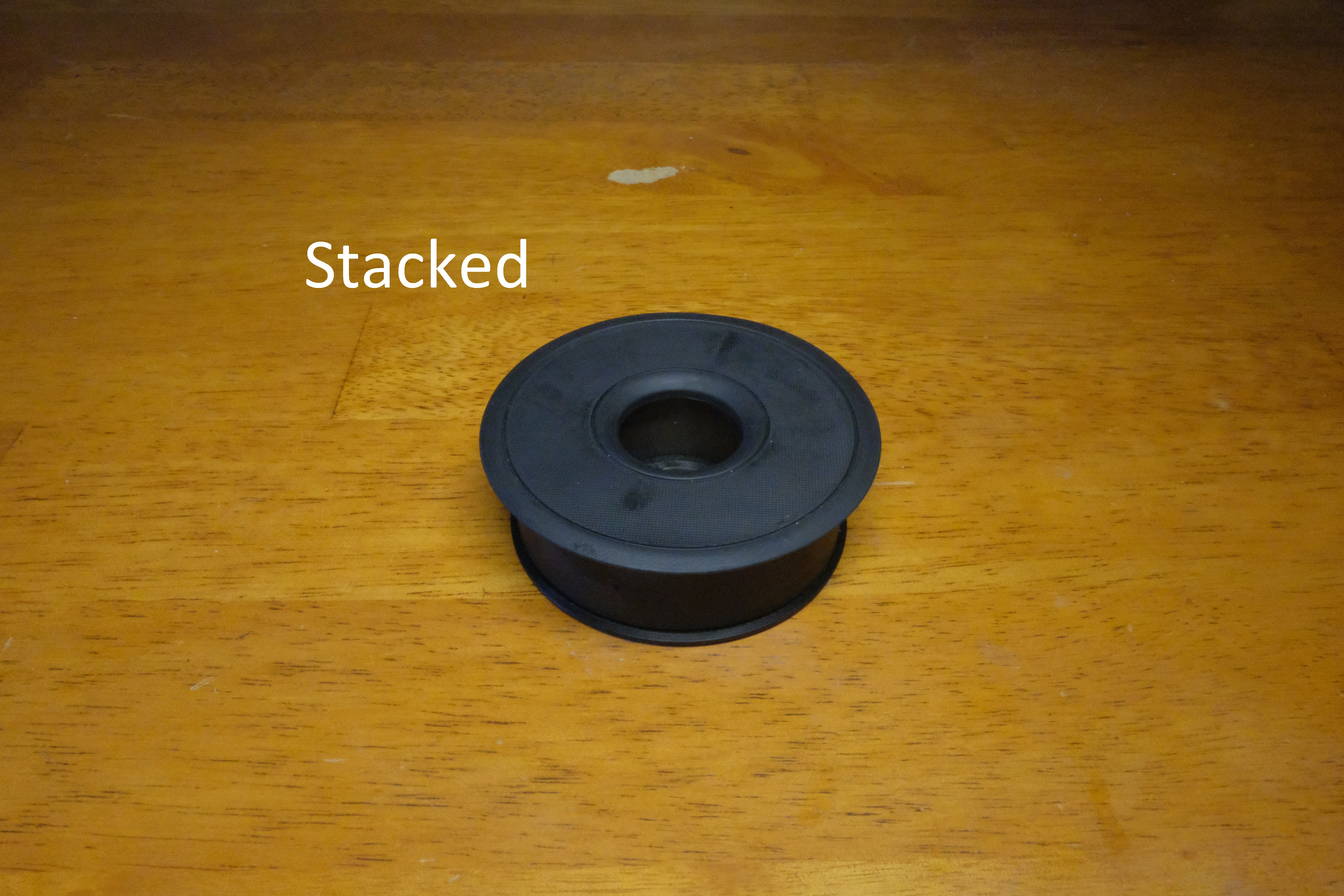 Miniatura 3 do modelo 3D Subaru Outback Cupholder Riser (Stacking)