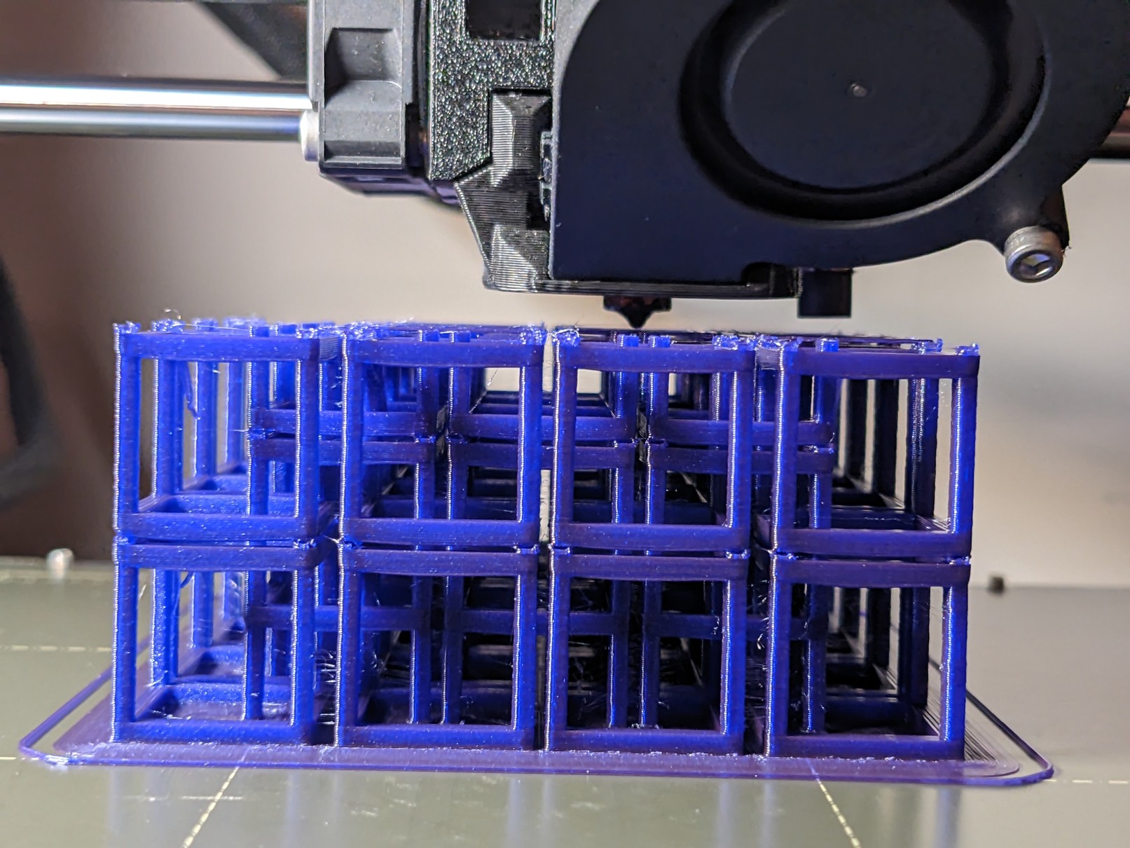 Miniatura 4 do modelo 3D Interlocking Cubes Fidget ("3D Fabric")