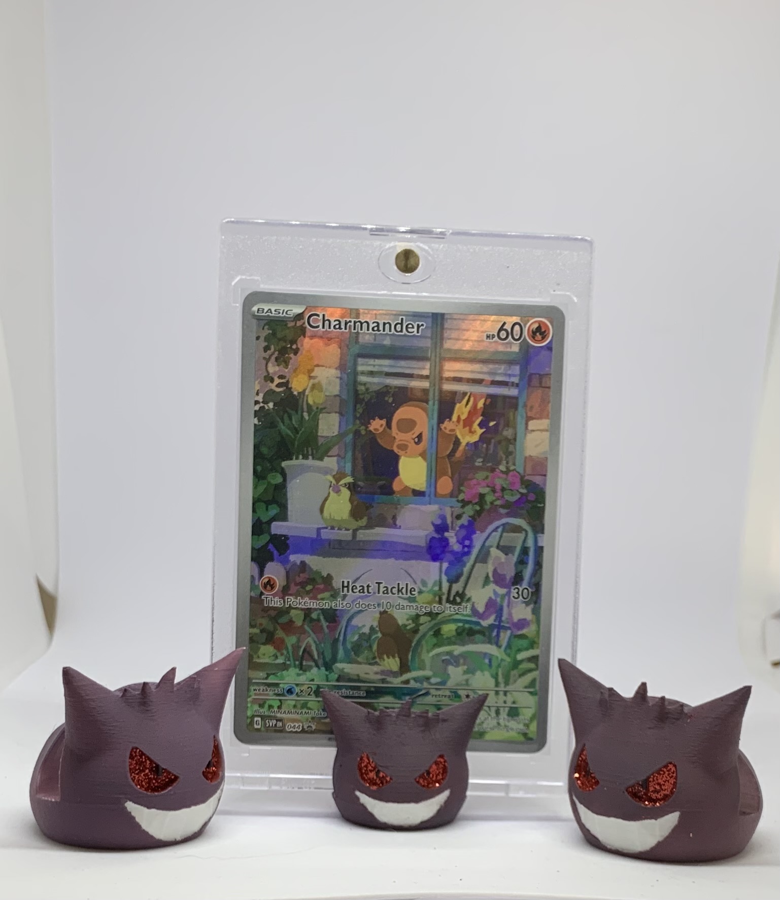 Gengar Pokemon card stand, no supports