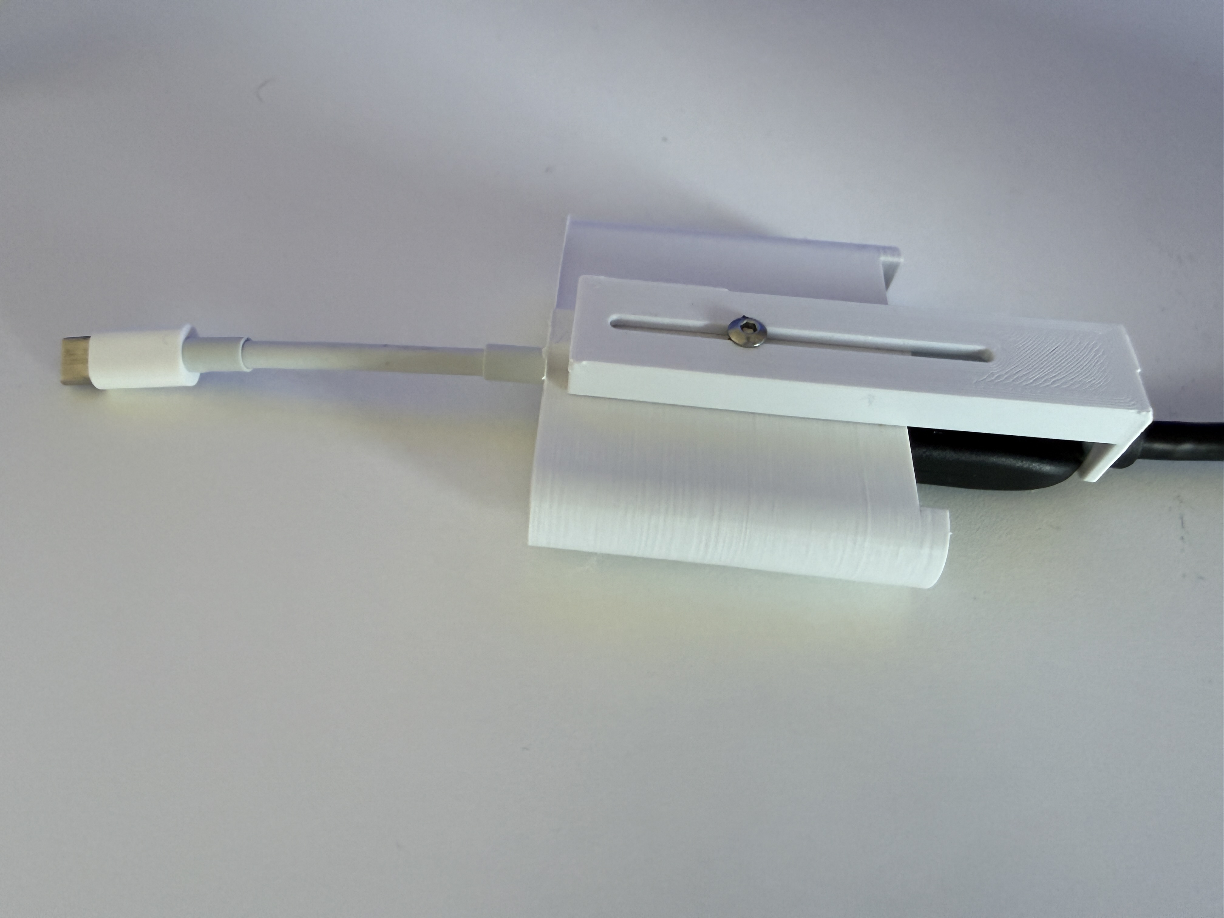 Apple HDMI to USB-C adapter HDMI fixation 3D model