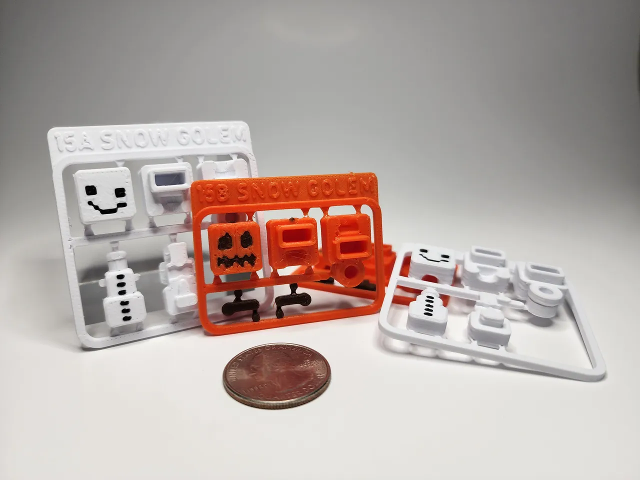 Stocking Stuffer] Minecraft Snow Golem Mini Figure Kit / Keychain