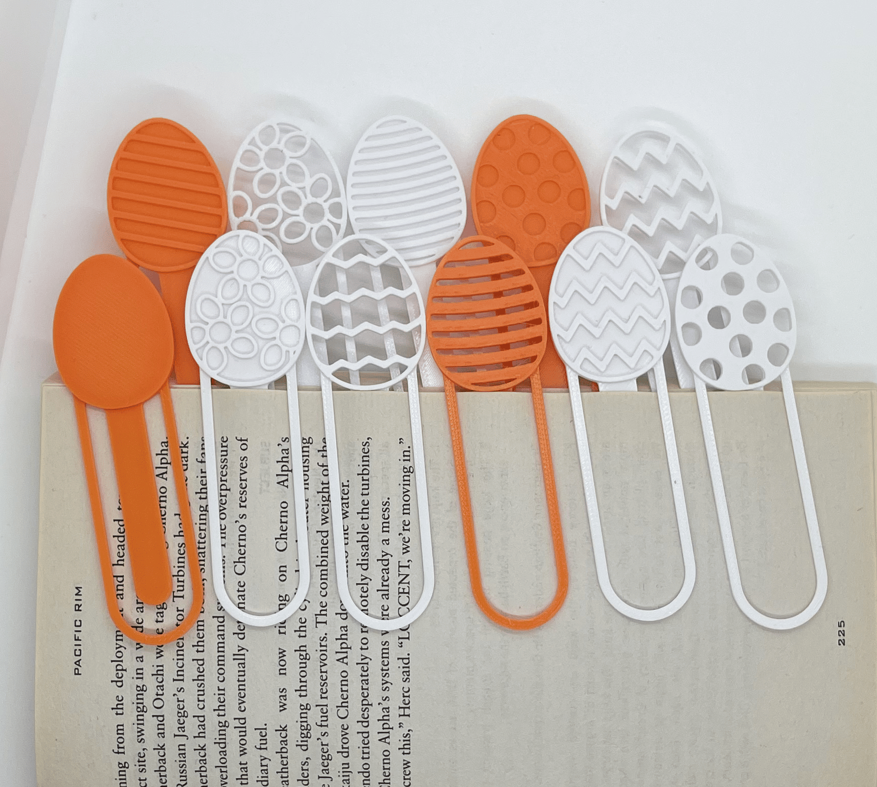 Easter egg bookmarks