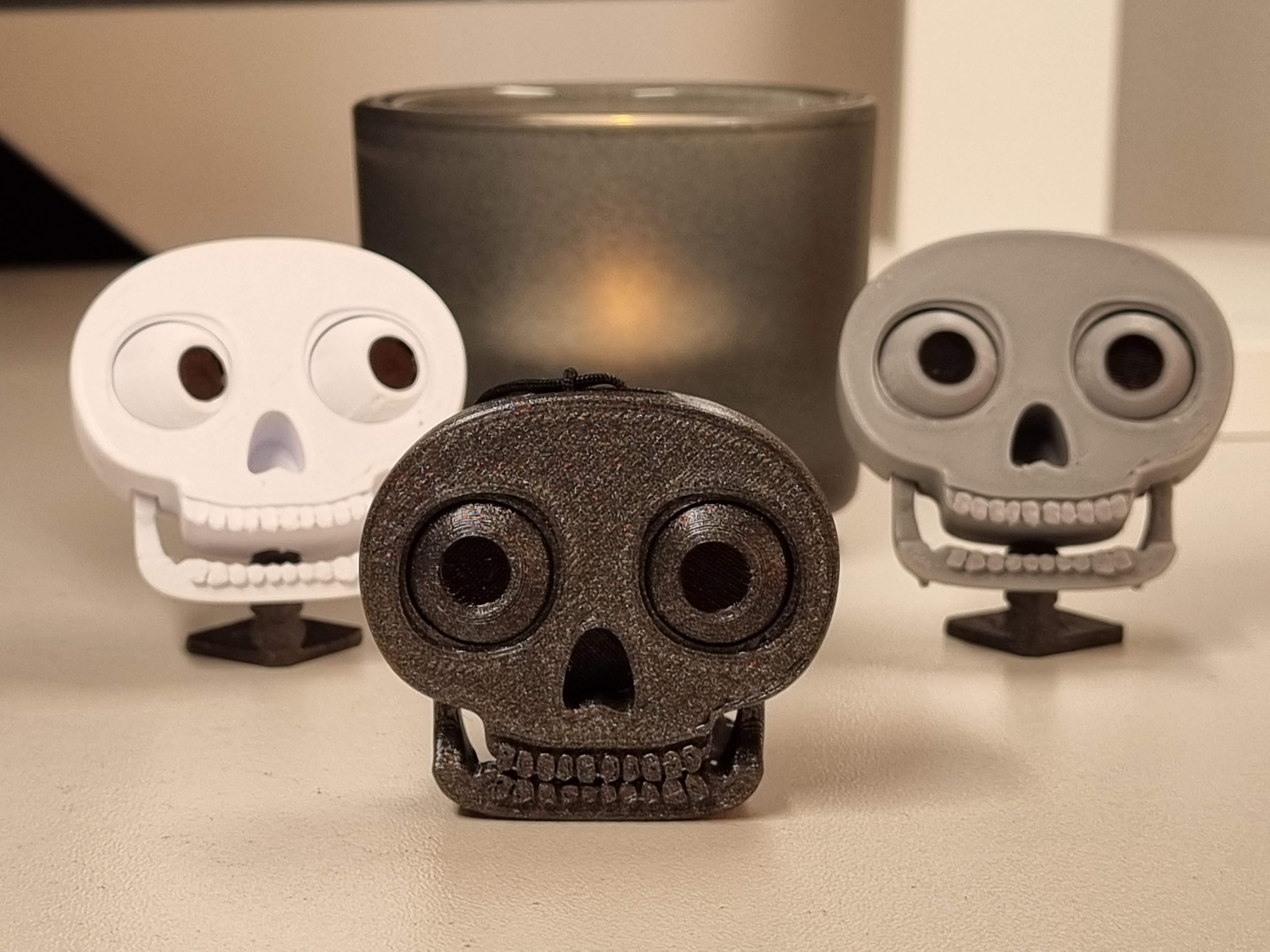 Skelly Eyeball Skull