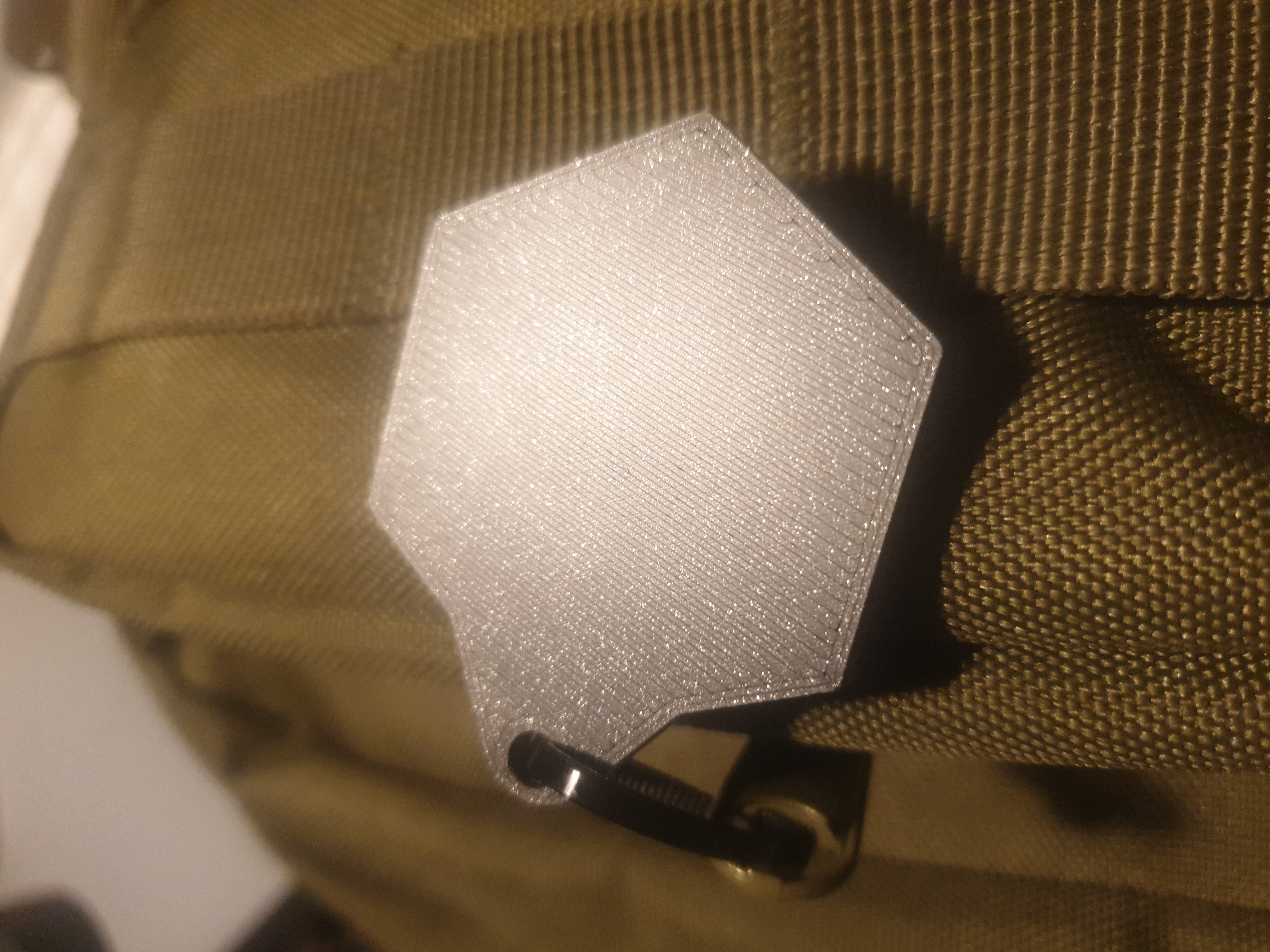 Miniatura 2 do modelo 3D Nix Keychain