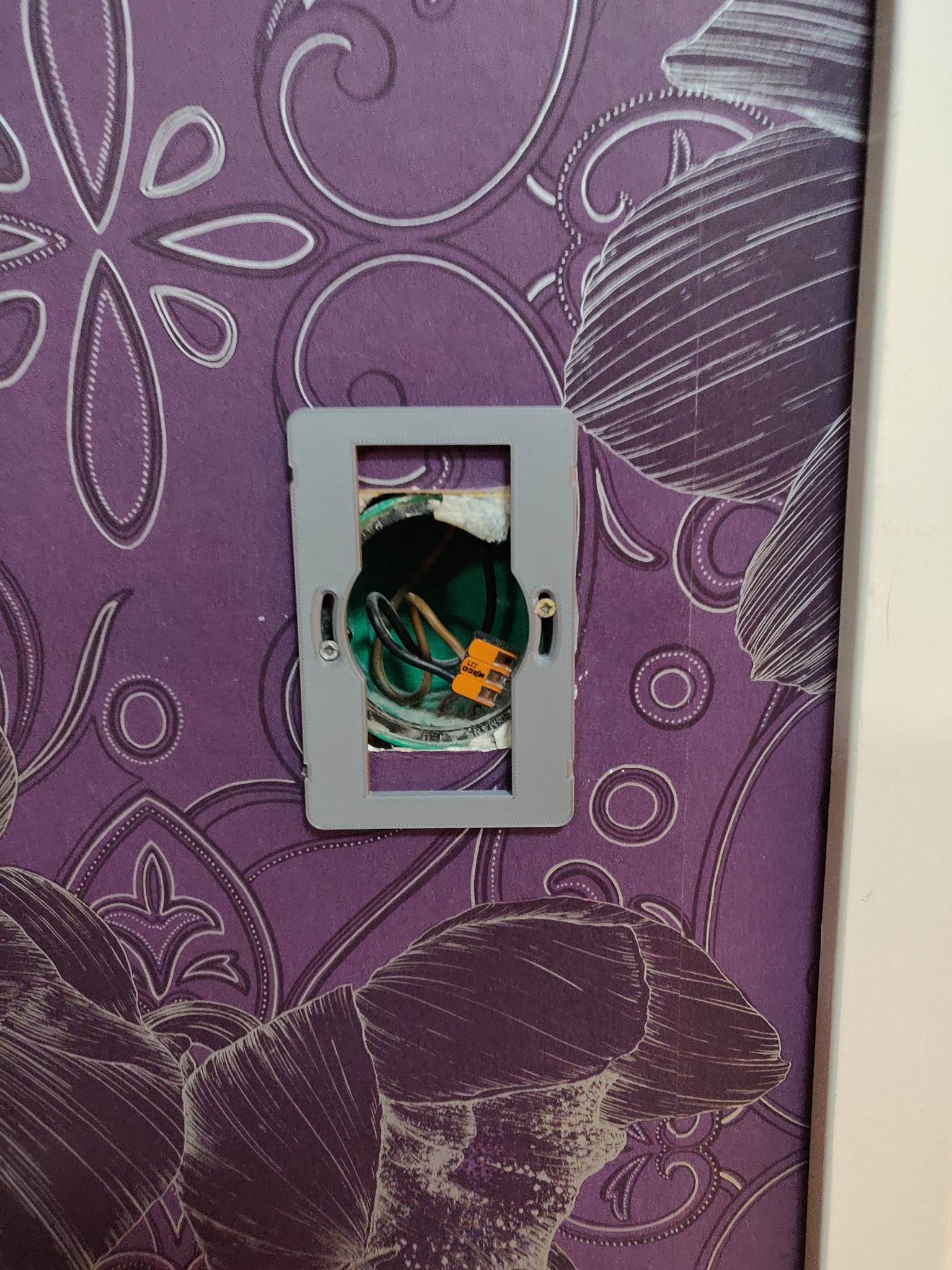 Hue dimmer switch mount cover by Pinky Download free STL model