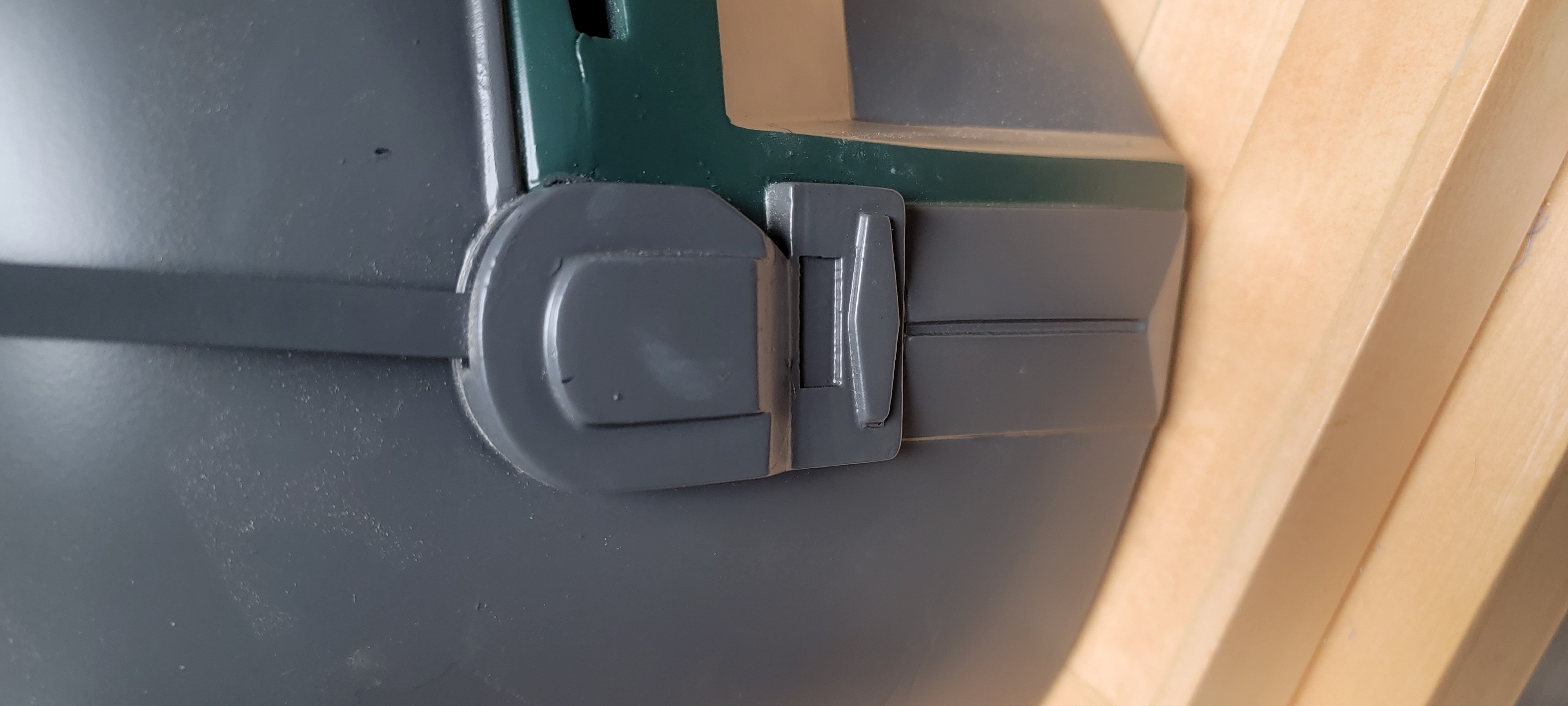 Mando Helmet range finder