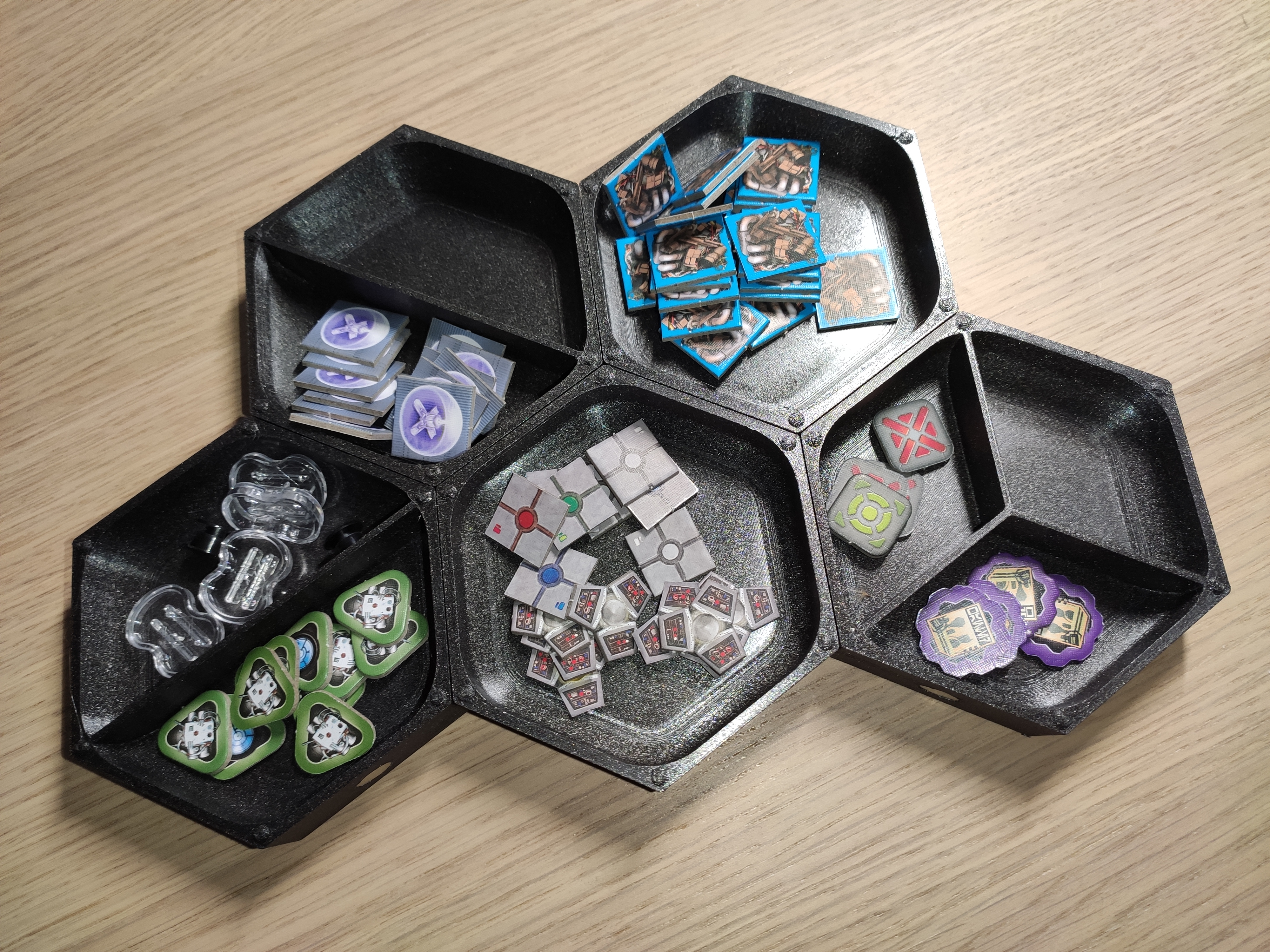 Parametric / generic boardgame trays ("tokens bowls")