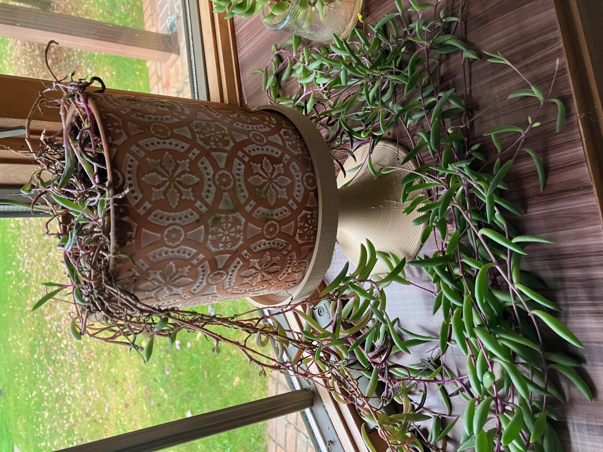 Round Plant Stand