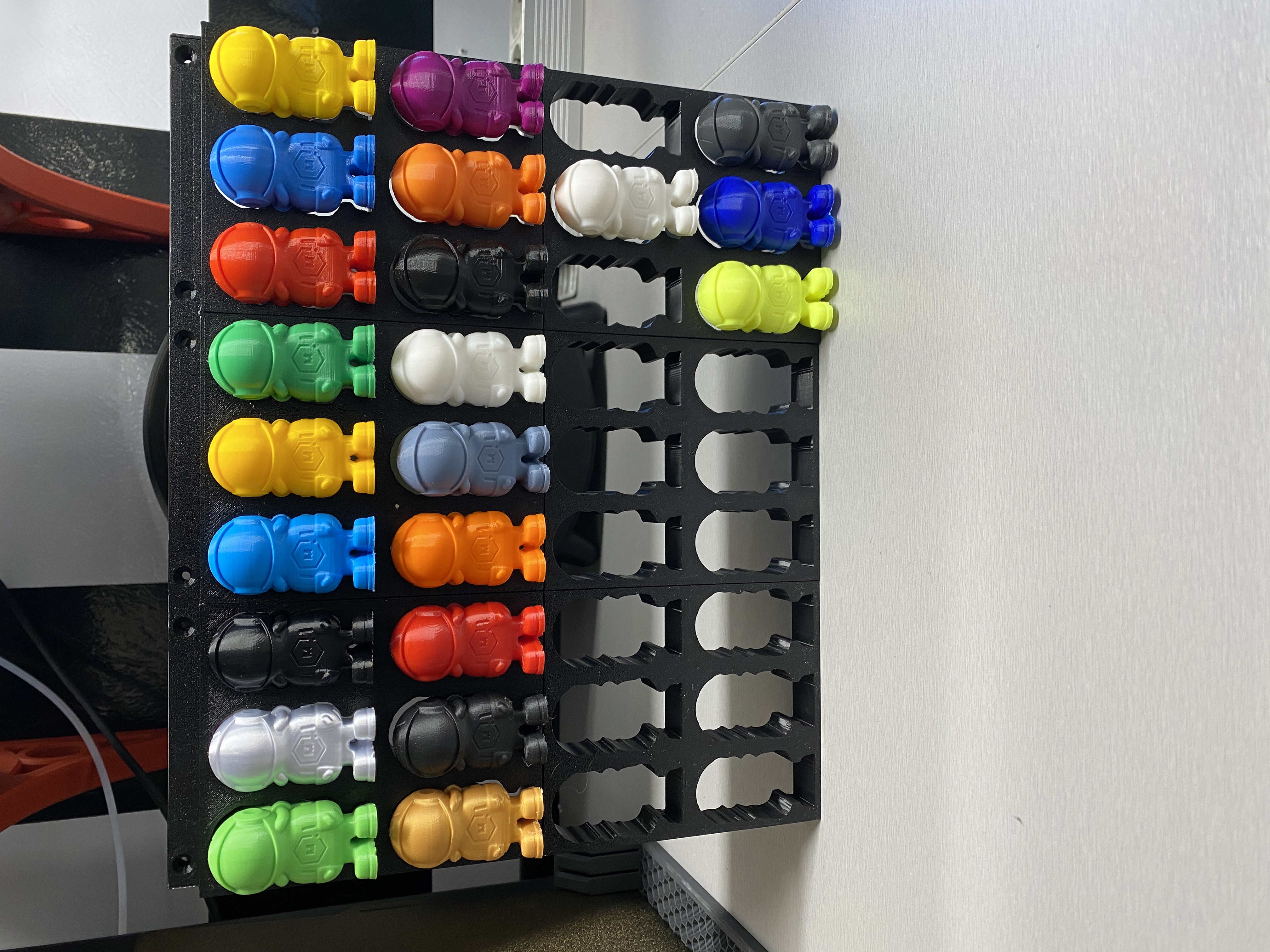 Display stand for Astronaut Phil-A-Ment v3