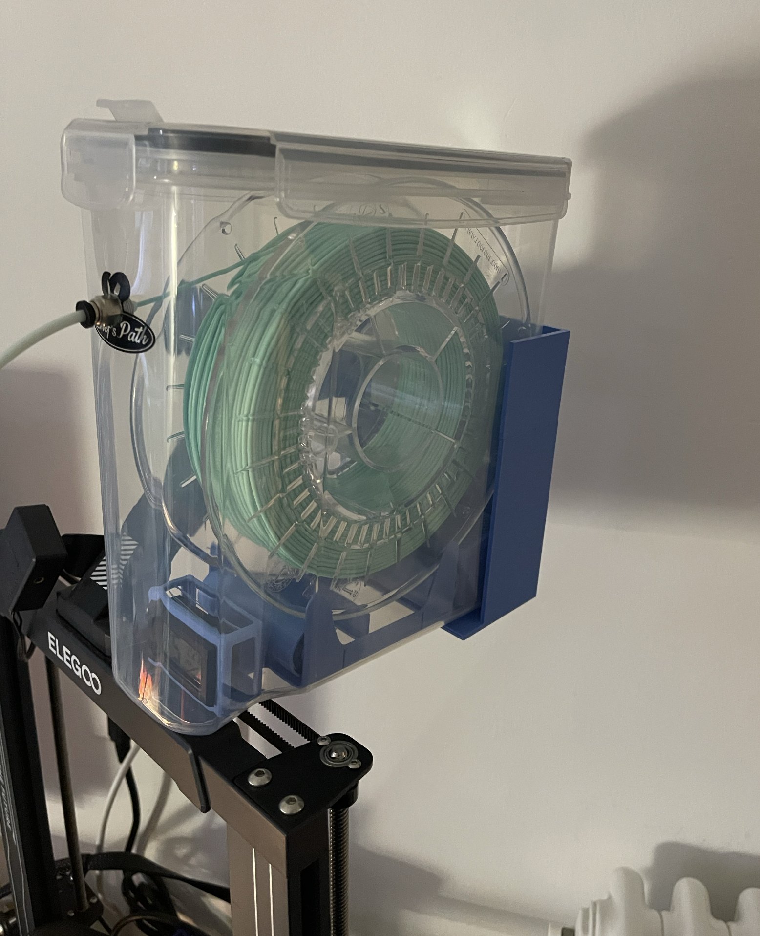 Neptune 3 pro filament spool holder for cereal box container