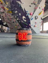 Donkey Kong Barrel Chalk Bucket/Chalk Bag