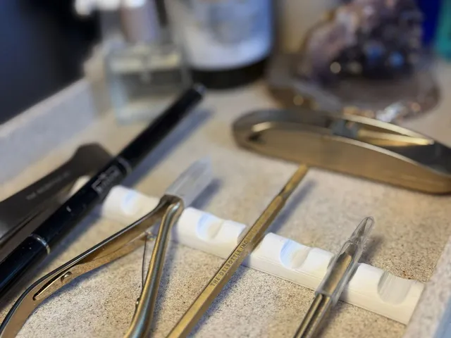 Nail instrument holder