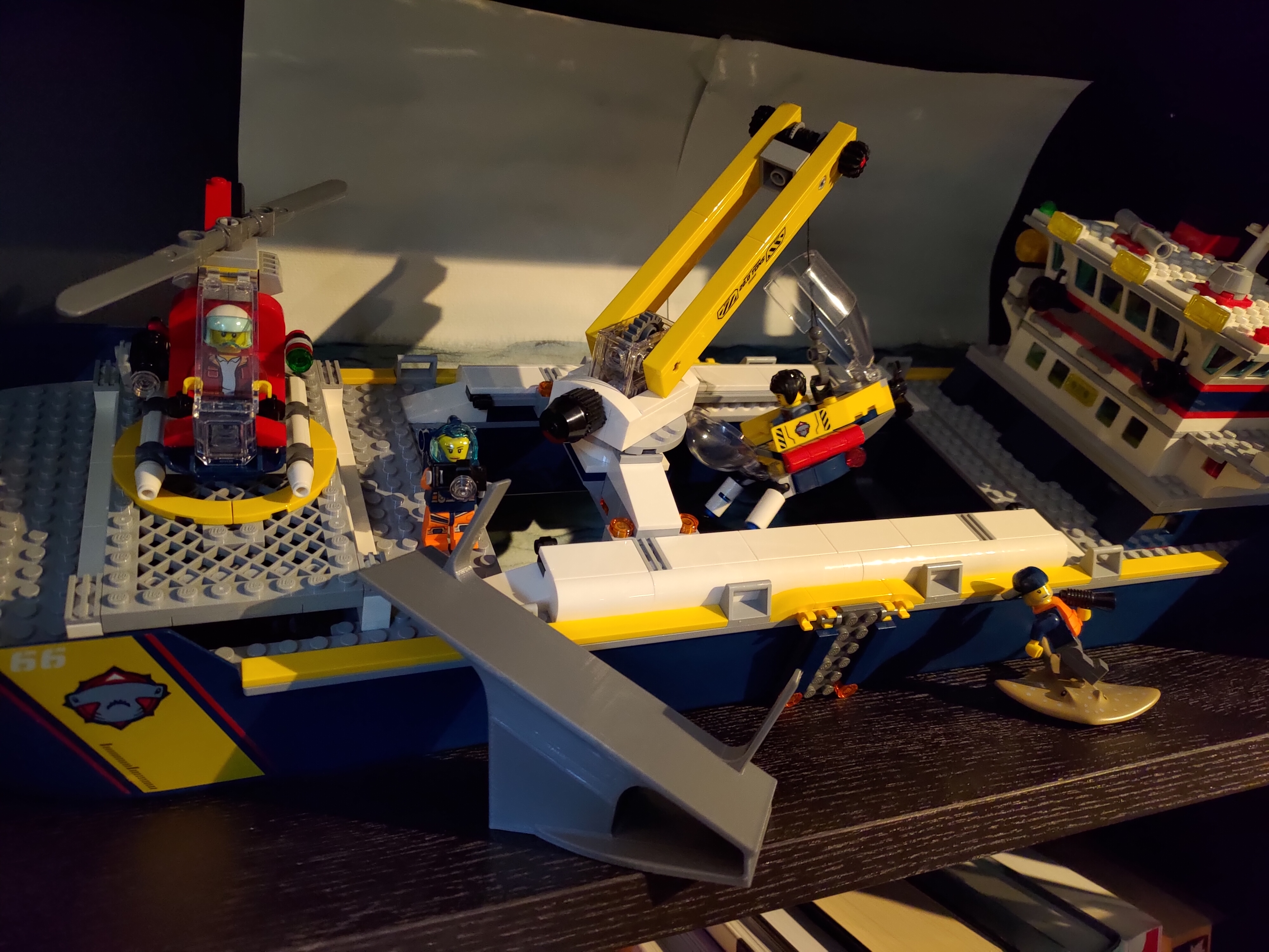 Lego ship display mount