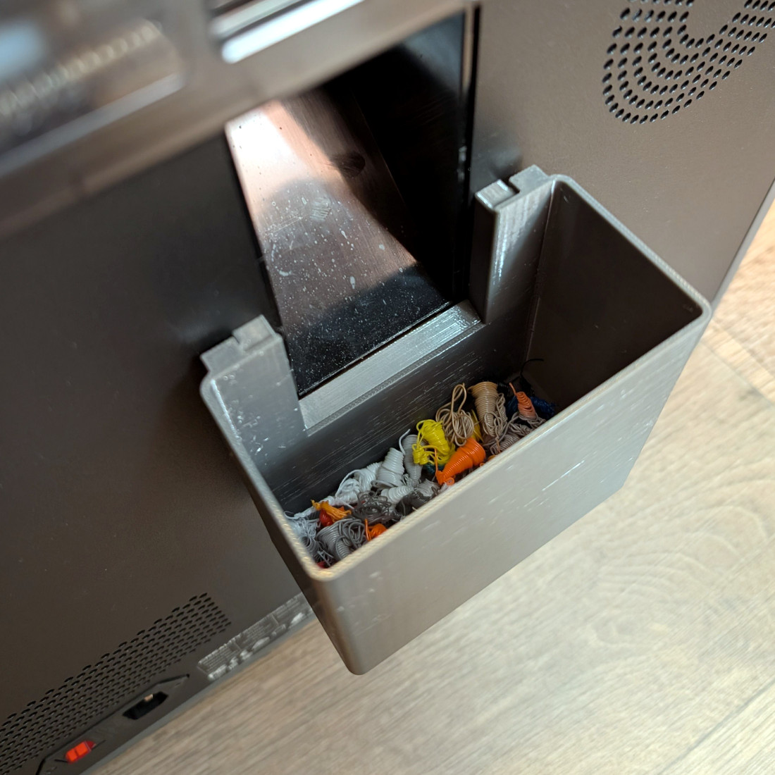K2 (Pro) Waste container / poop bucket (removable)