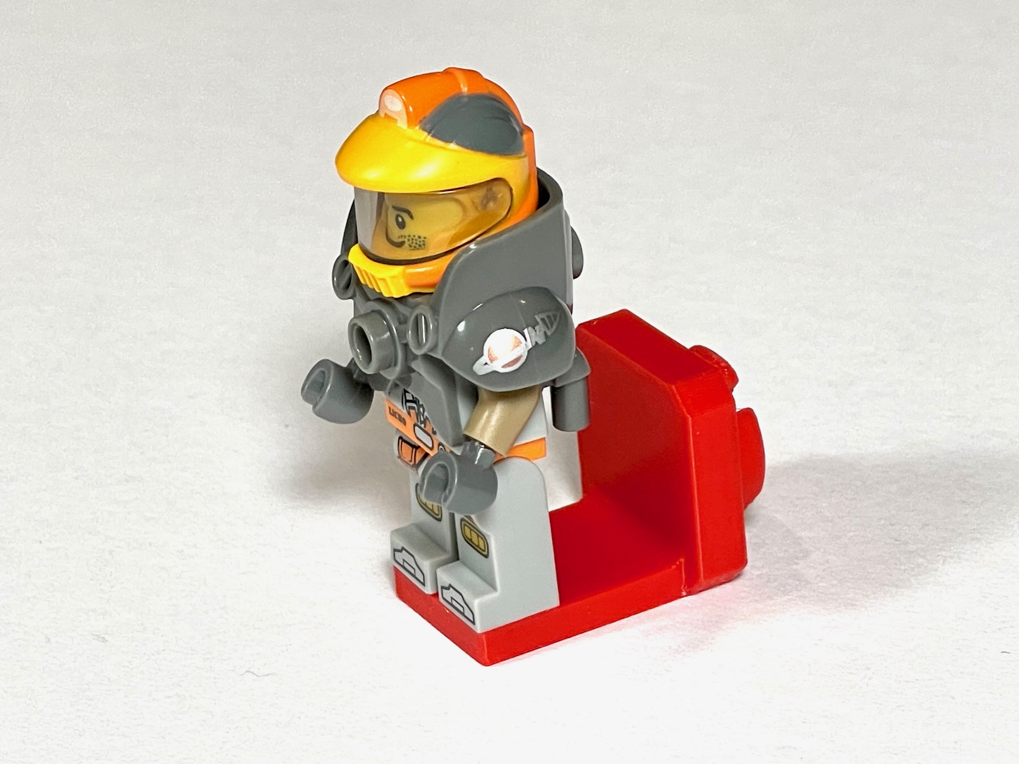 QUBE Case Mount for LEGO Minifigs