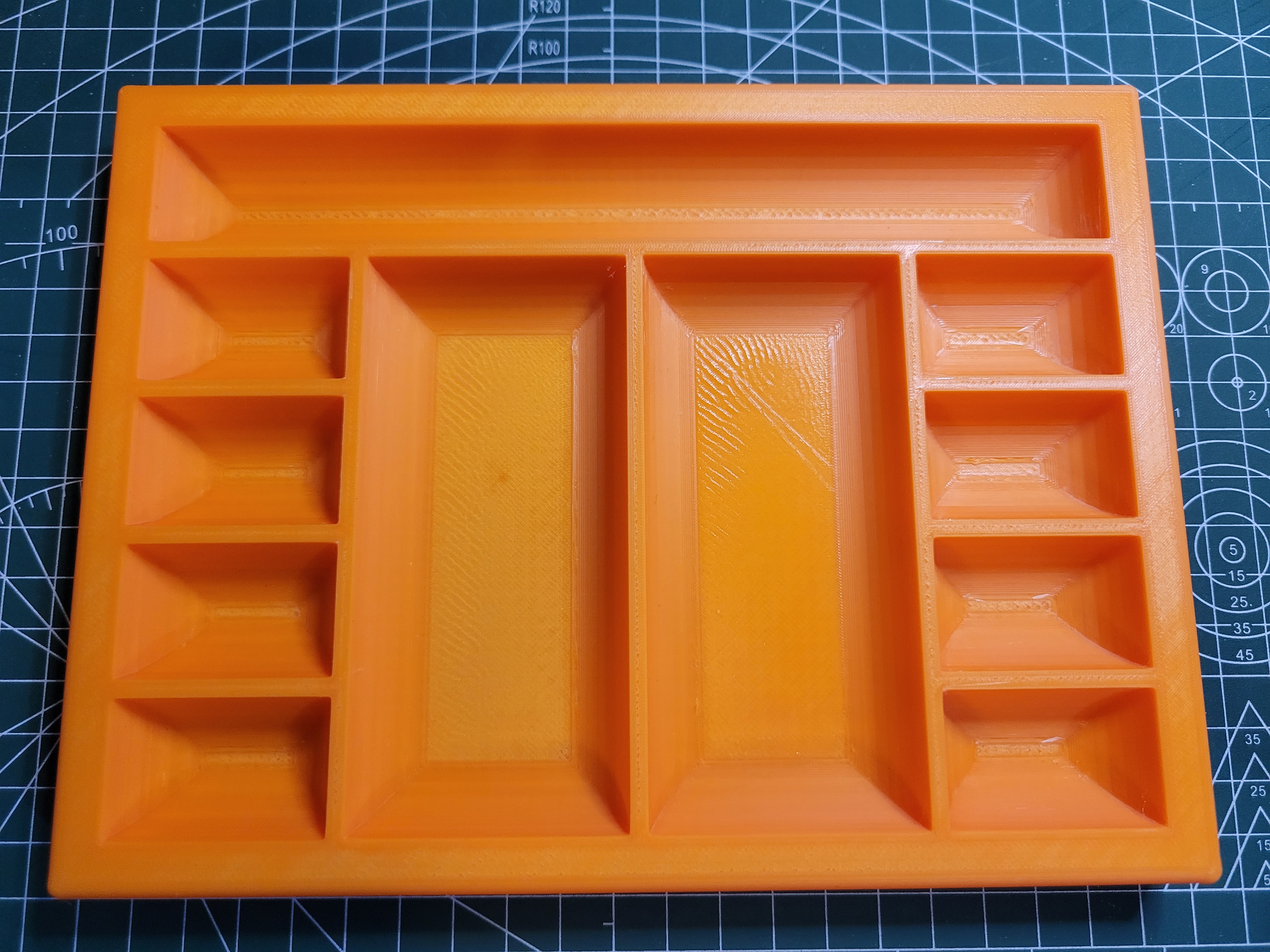 Small Parts Tray v2
