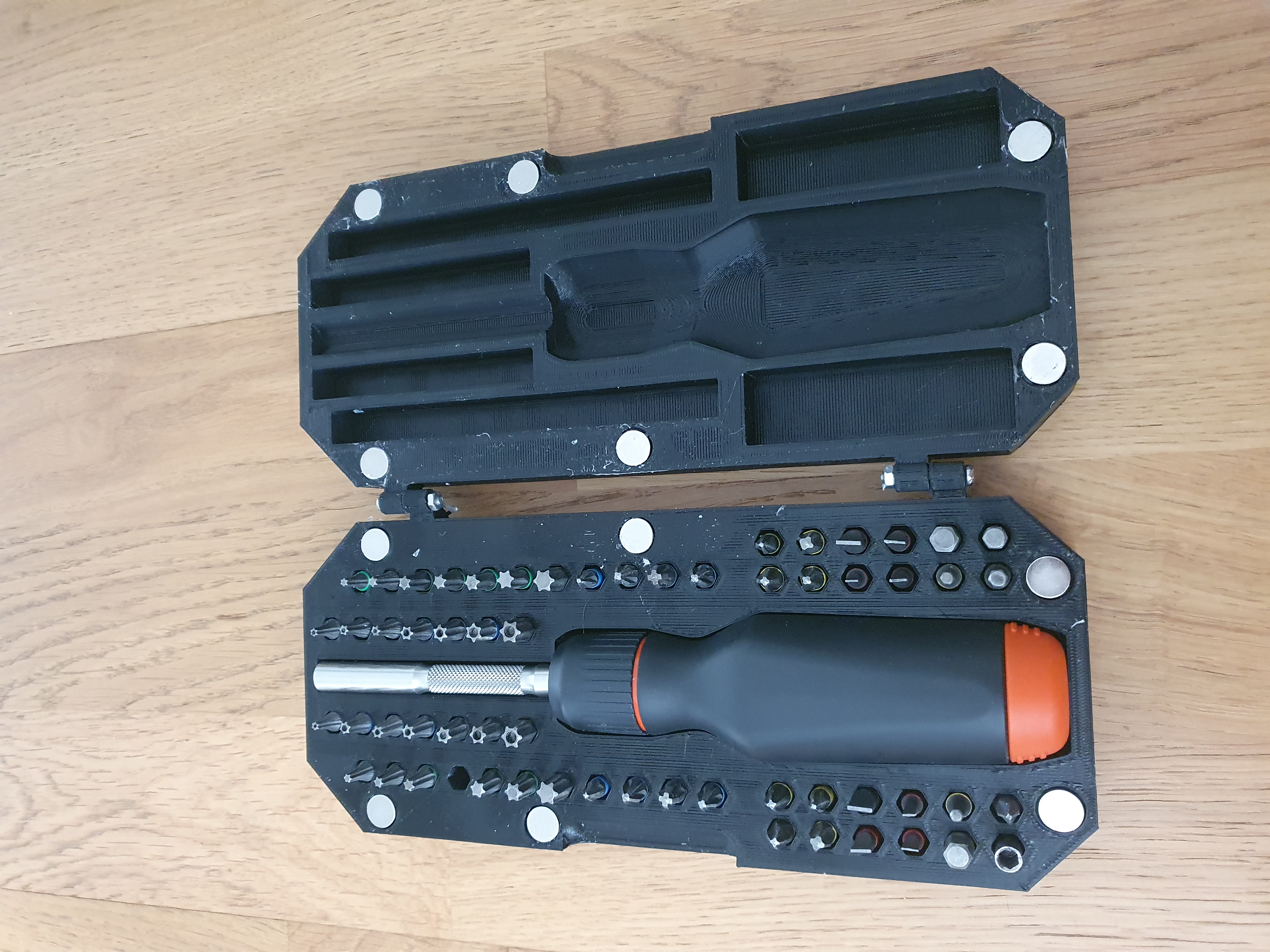 LTT screwdriver case w bit storage Remix for standrad size bits