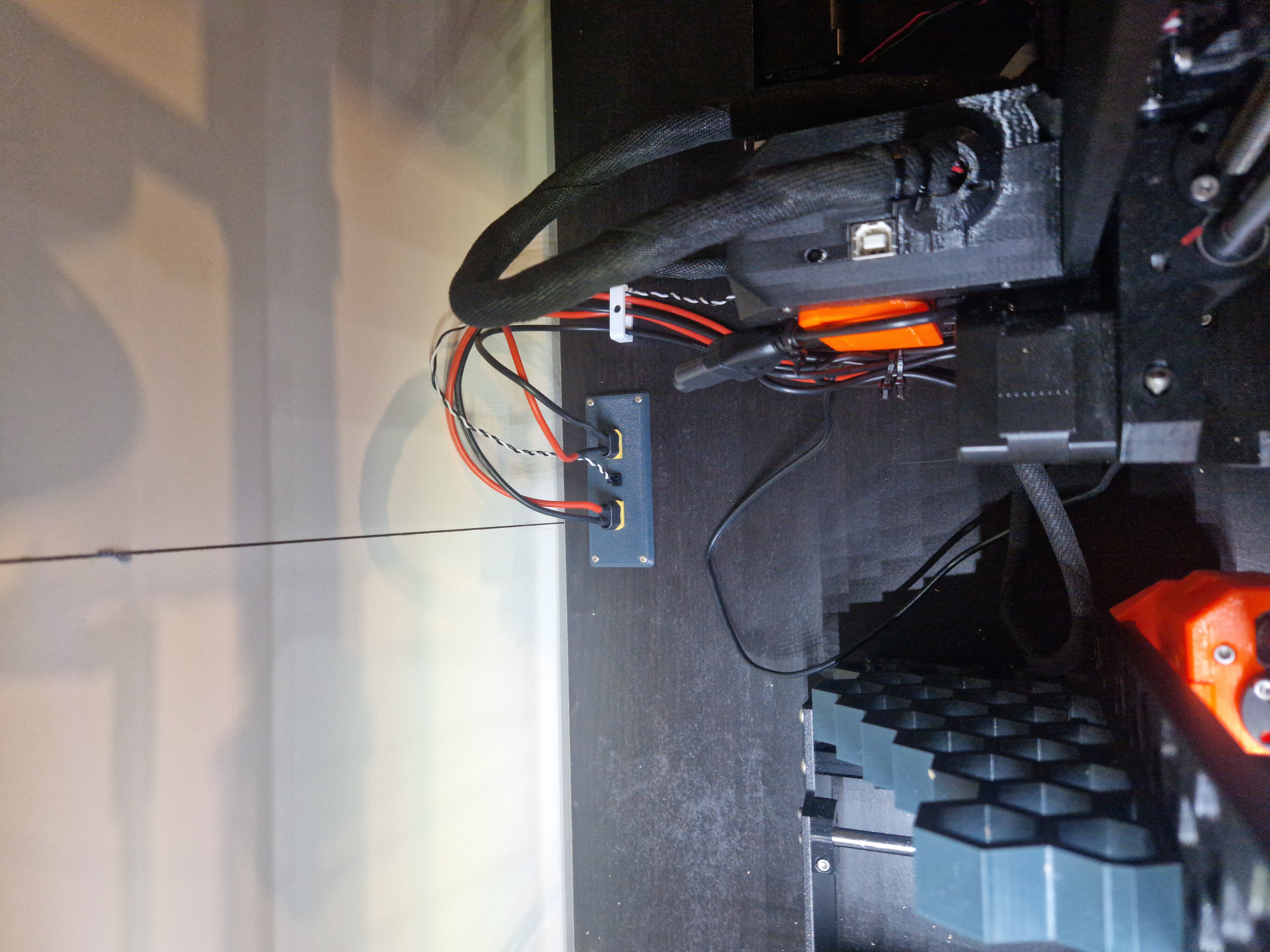 Miniatura 2 do modelo 3D XT60 & Molex mount