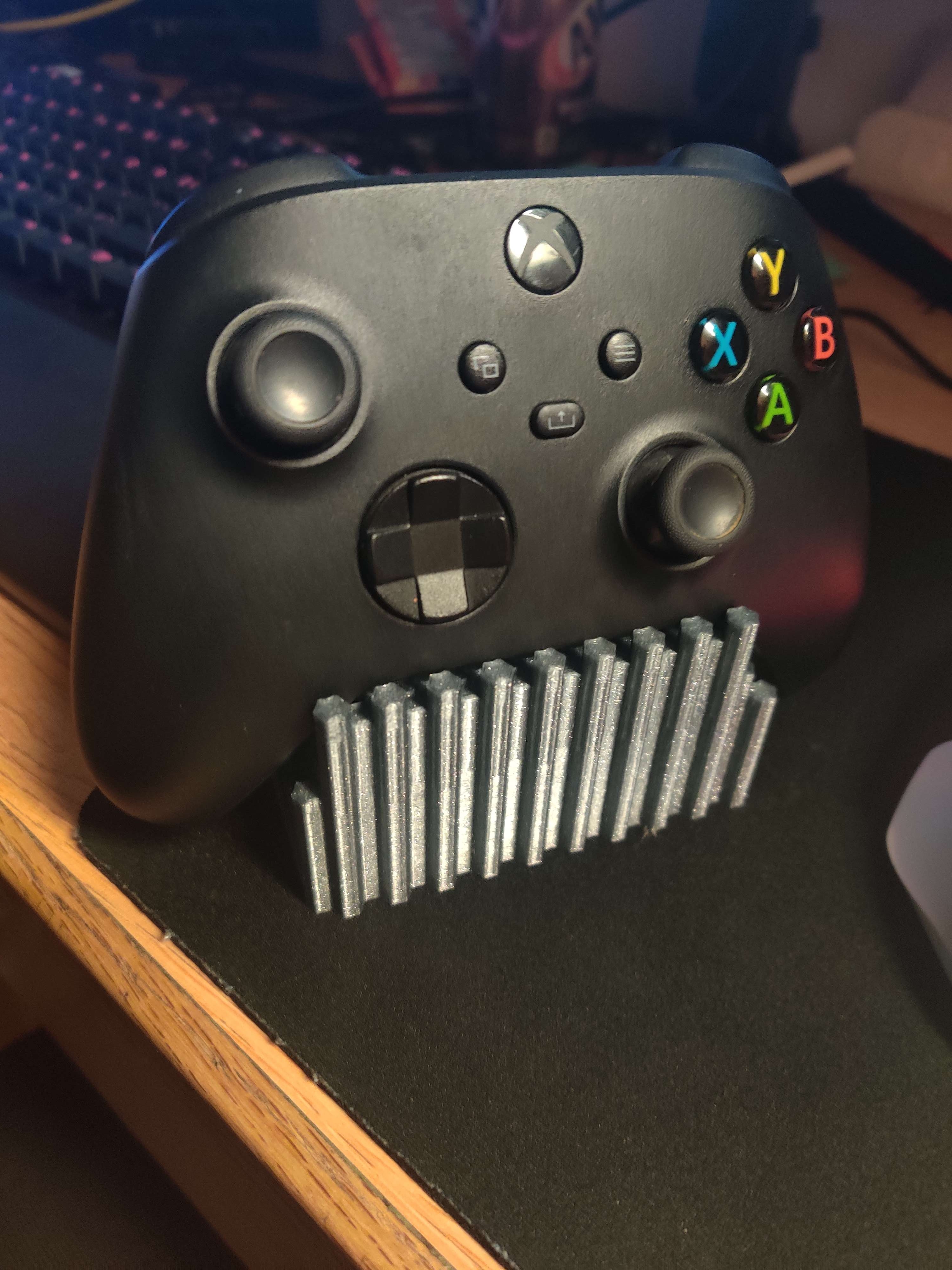 Hexagonal xbox controller holder