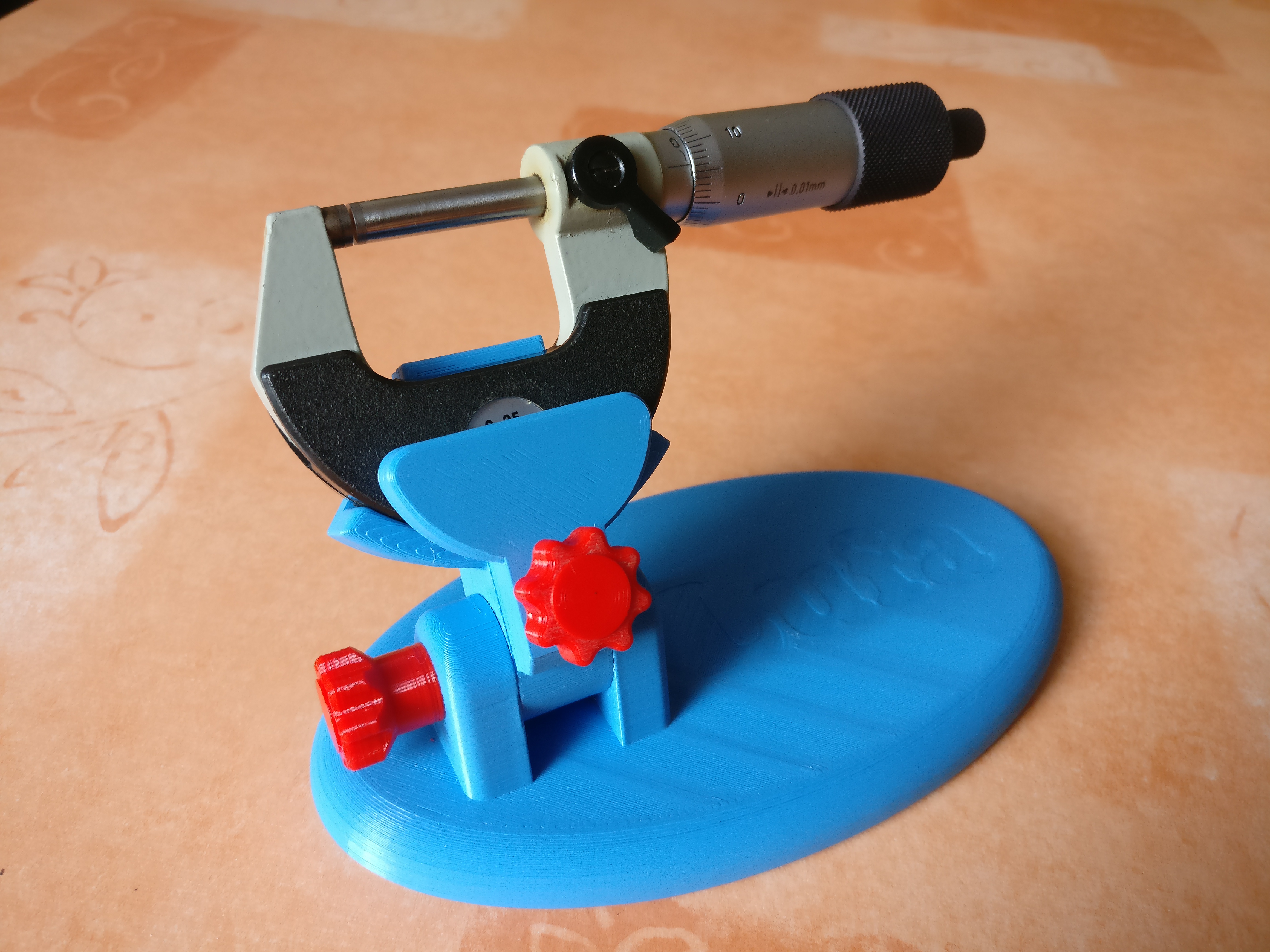 Miniatura 2 do modelo 3D Micrometer Stand