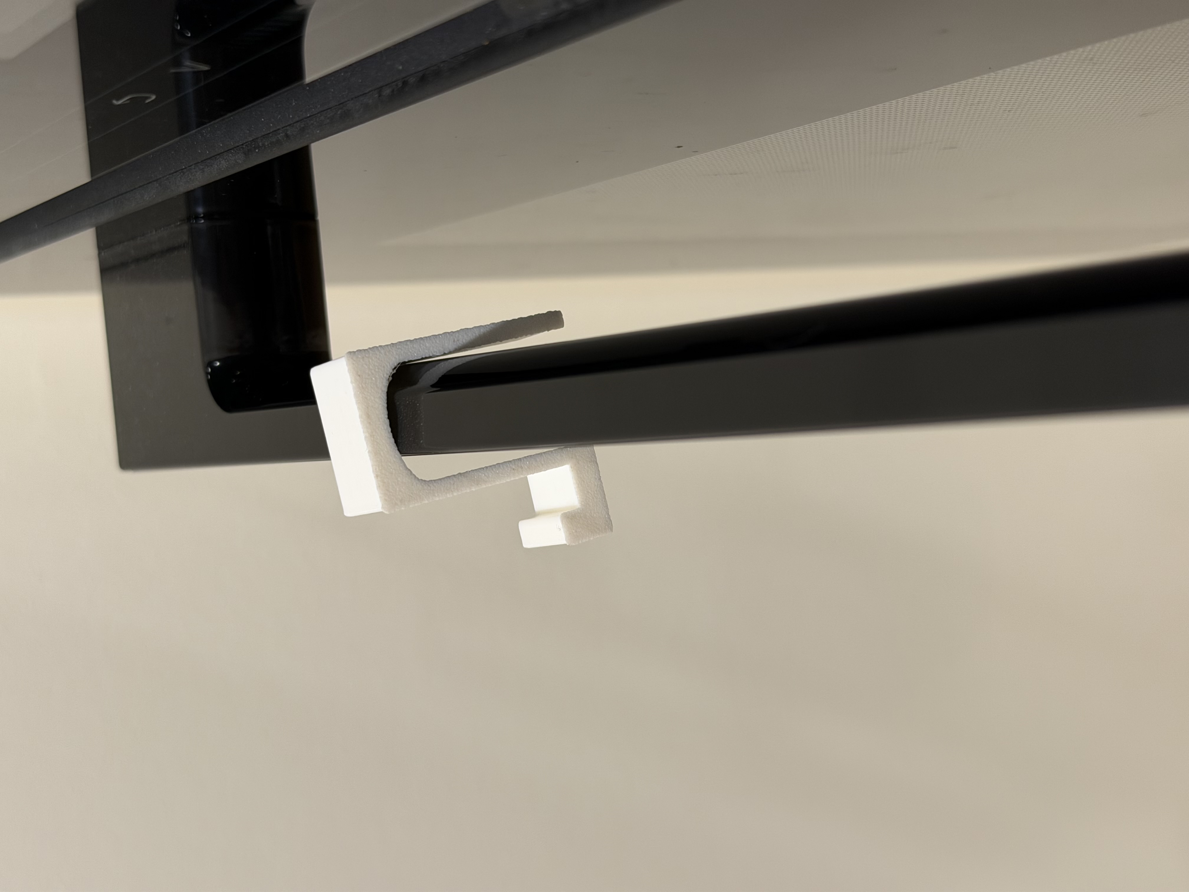 Miele oven and drawers hook