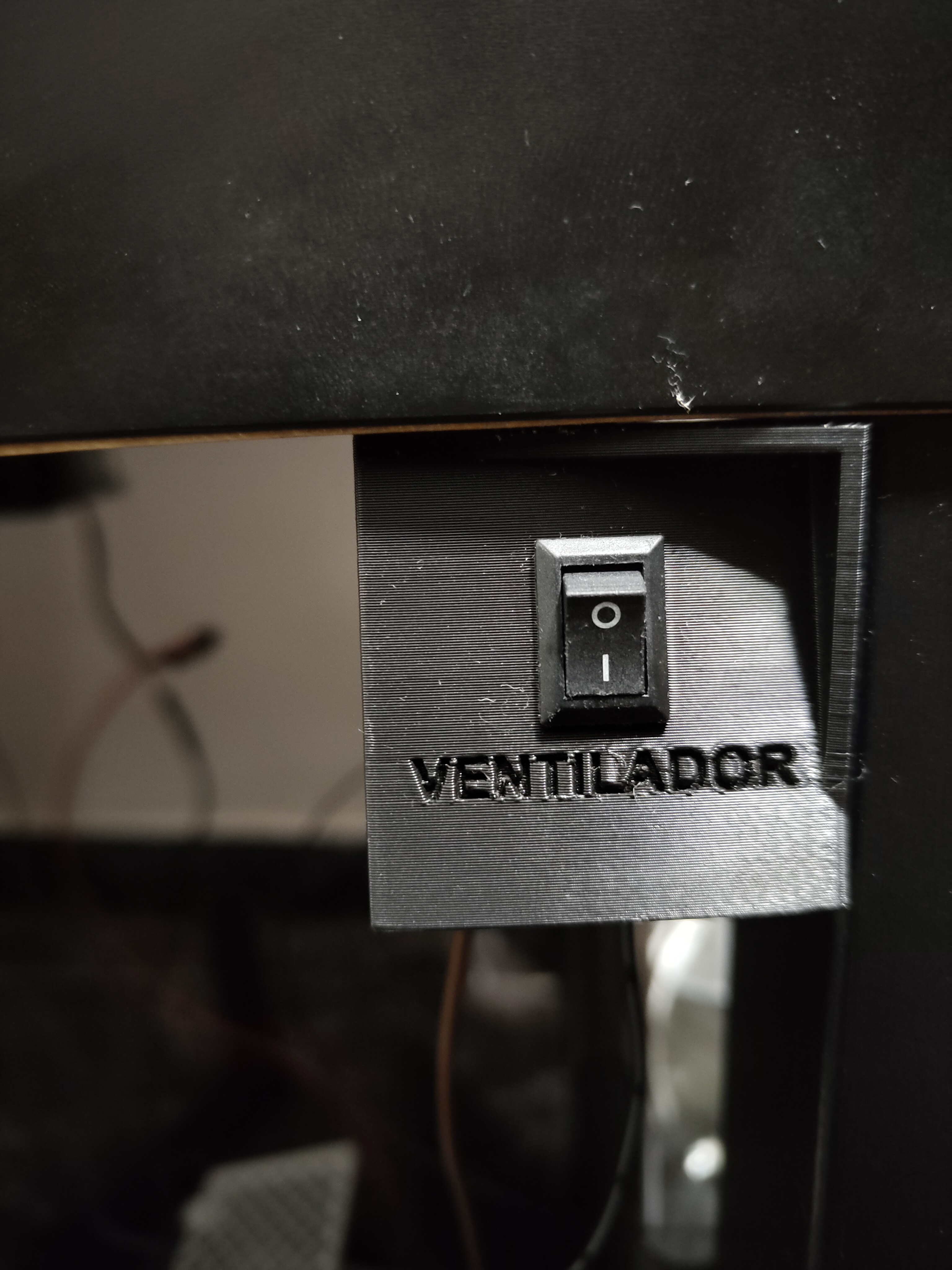 Fan switch mounting cover