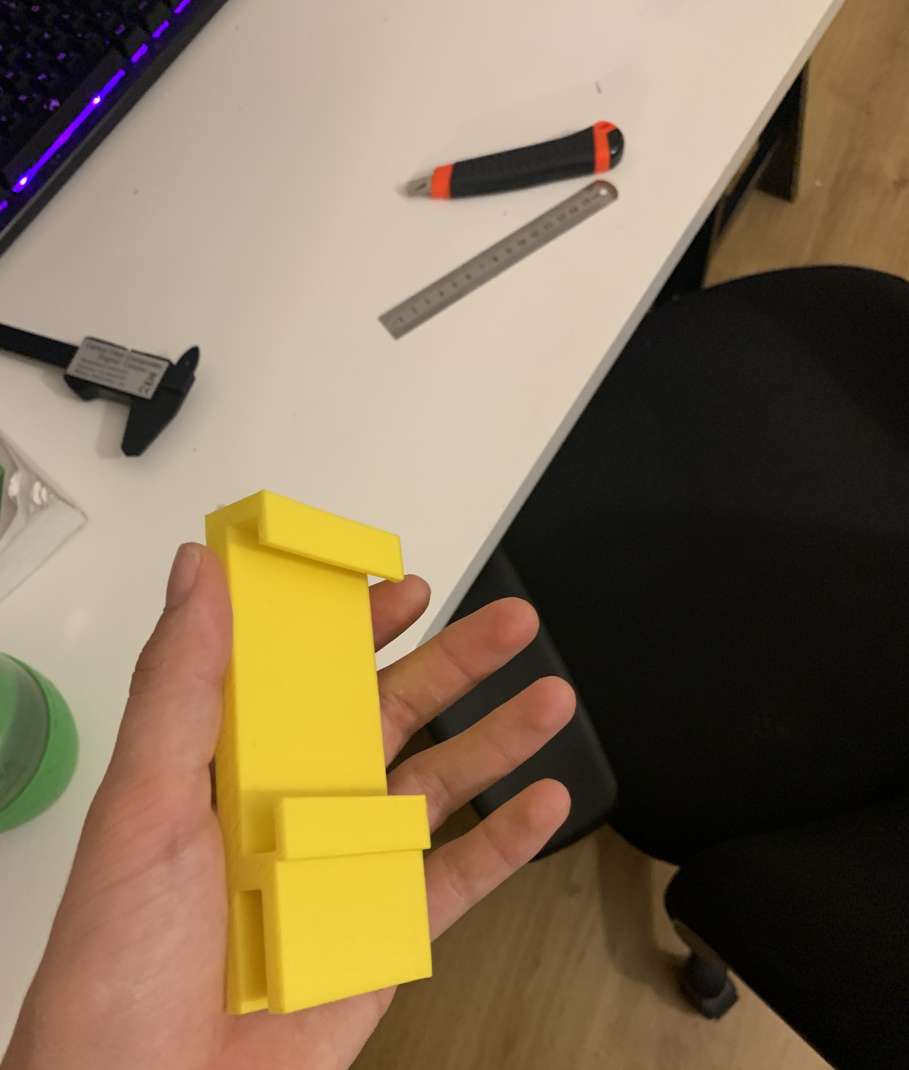 iphone XR webcam stand by Mouseylicense Download free STL model