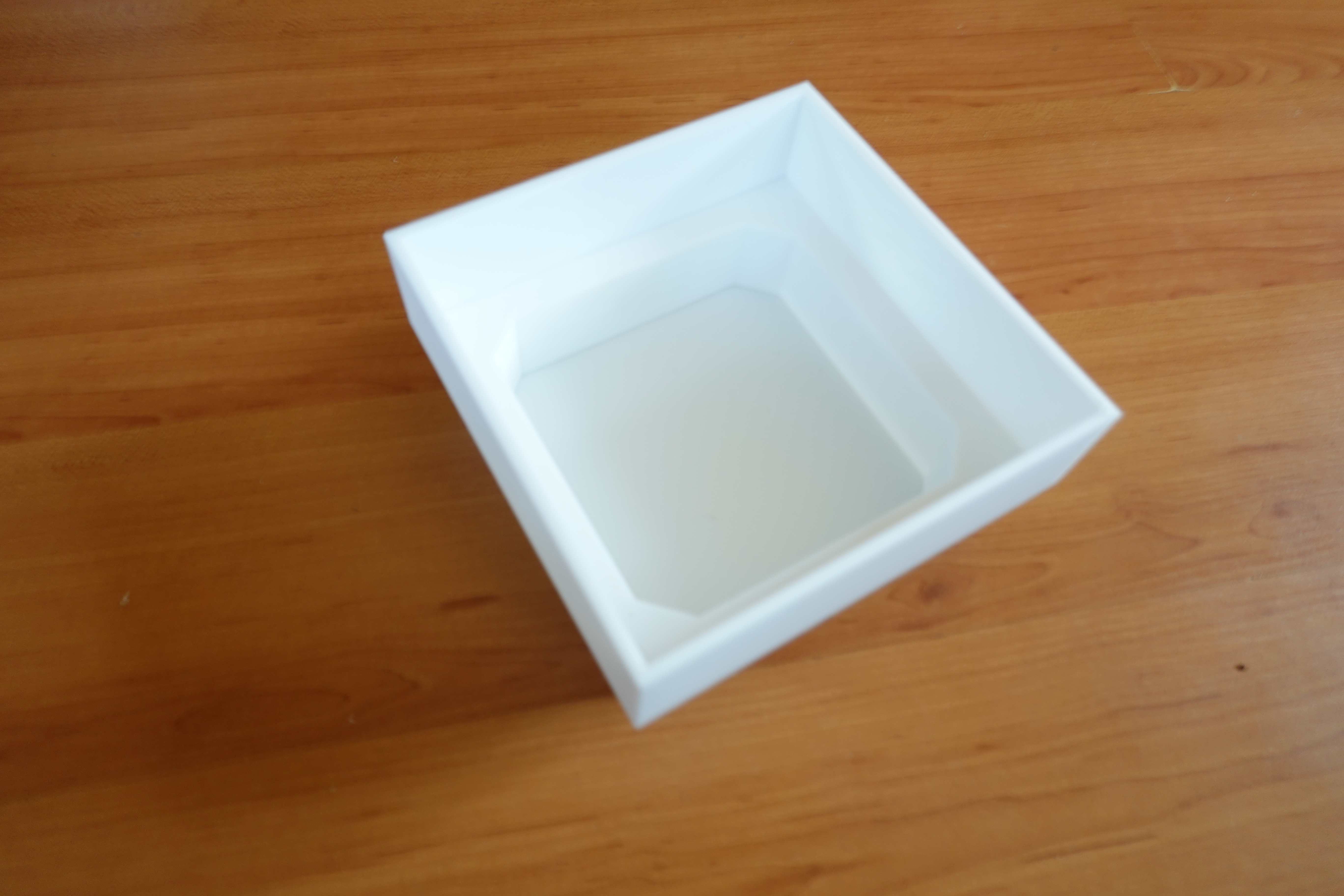 Miniatura 15 do modelo 3D Mini greenhouse pot