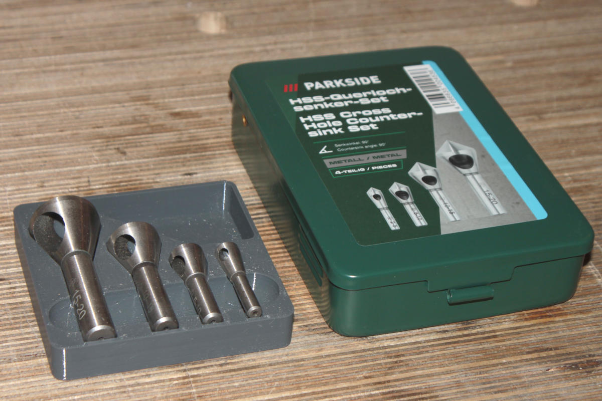 box for cross-hole countersinks (zero-flute countersinks) from Parkside