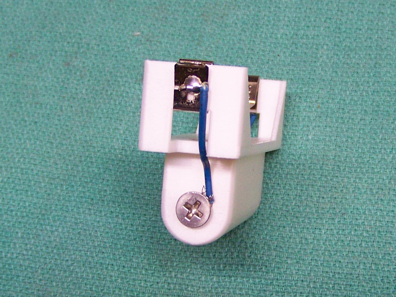 18650 to 20700 Lithium Cell Charge Adapter by JEO | Download free STL ...