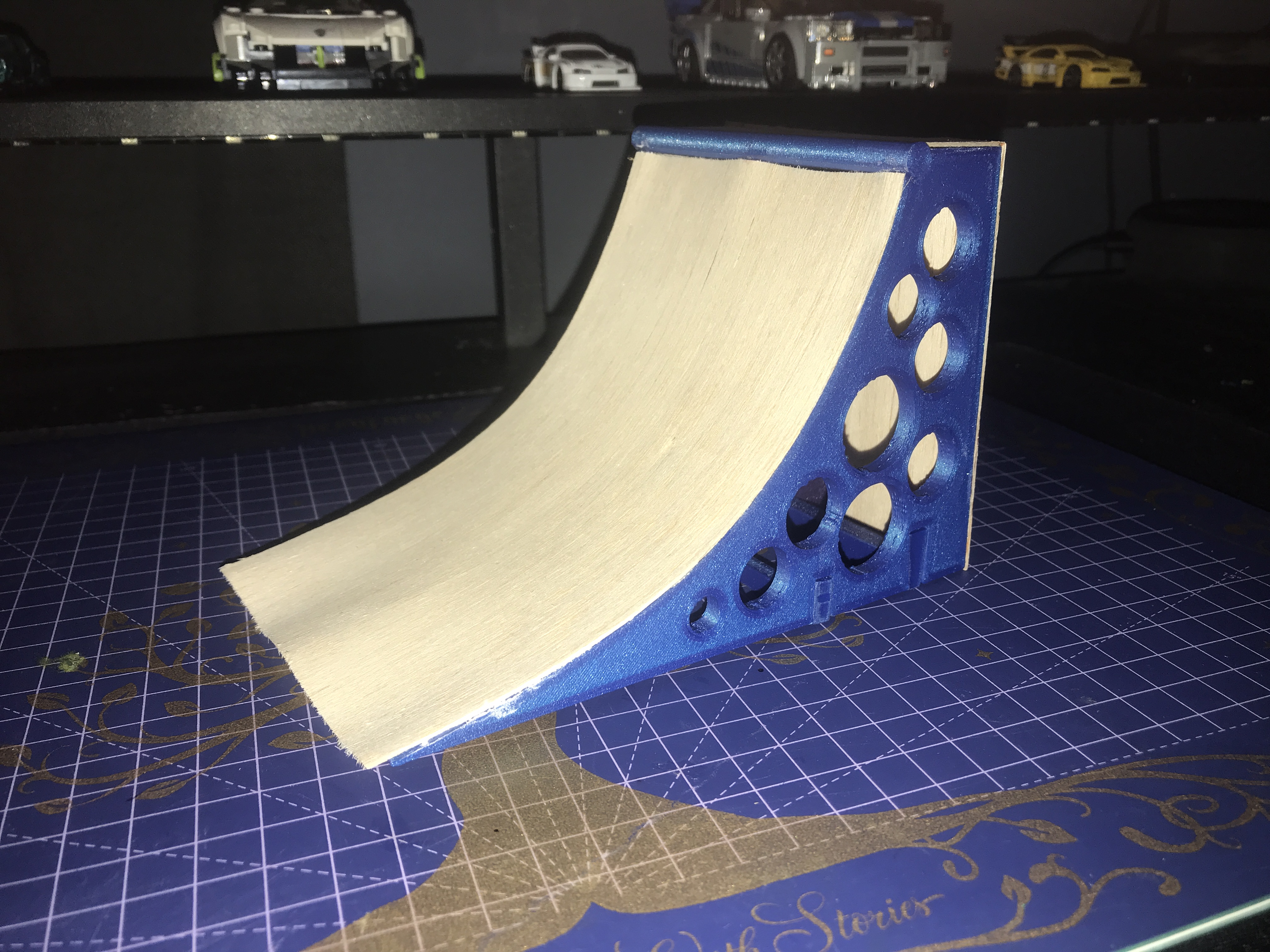 diy wood finger board ramp