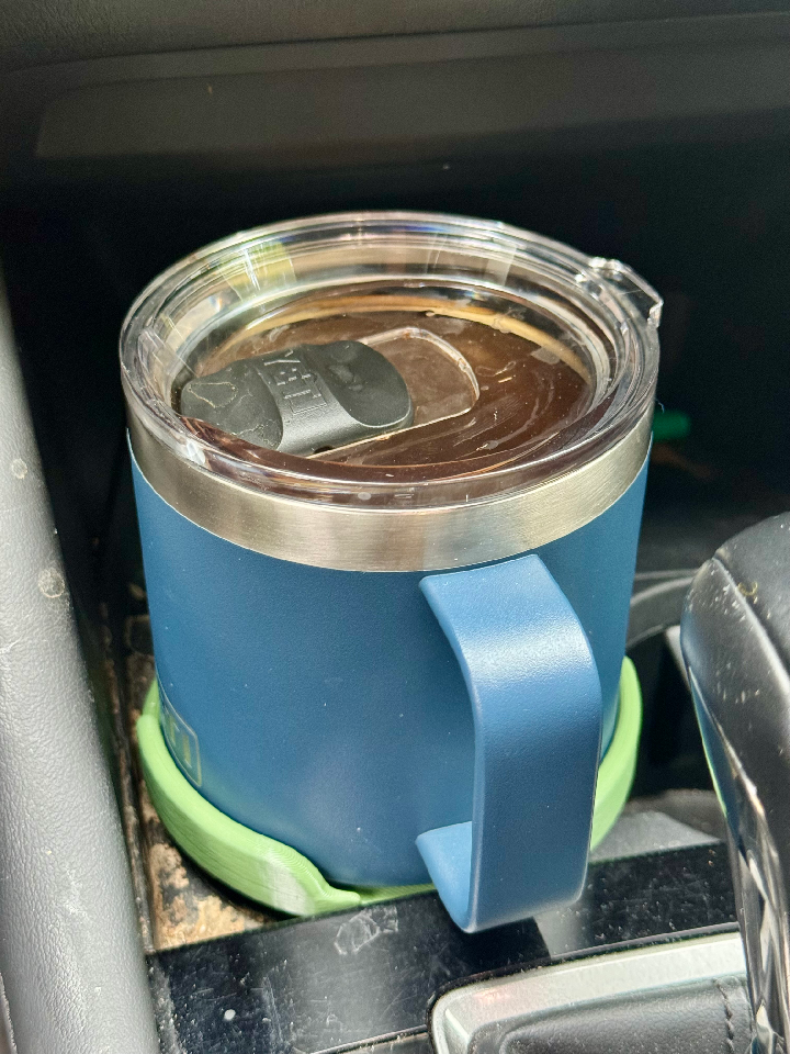 YETI Rambler Kupa (14 oz) bardak tutucu adaptörü - Mazda 3 (Sadece Plastik Aparattır!!!)