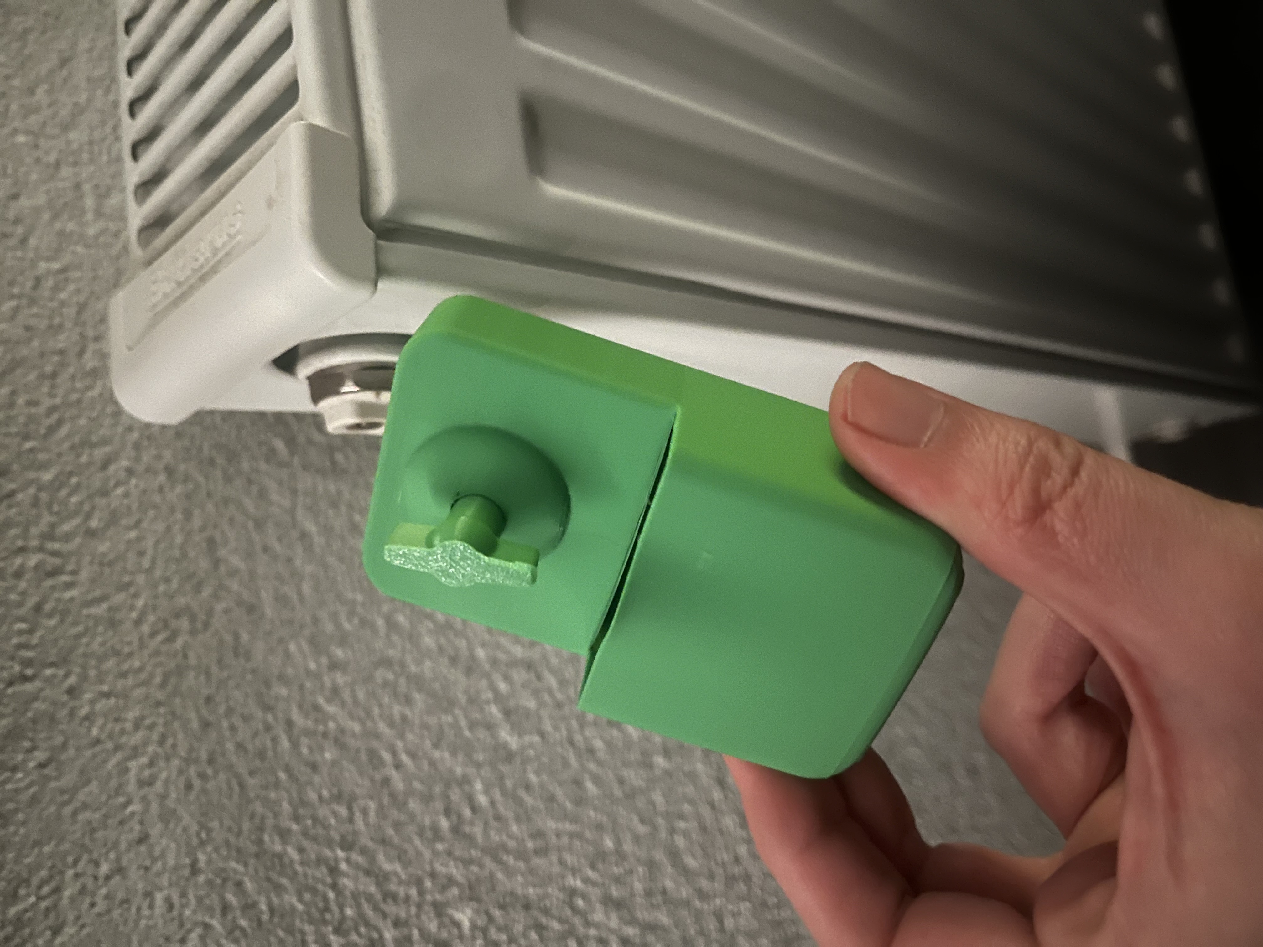 Heater bleeder (Heizungsentlüfter)