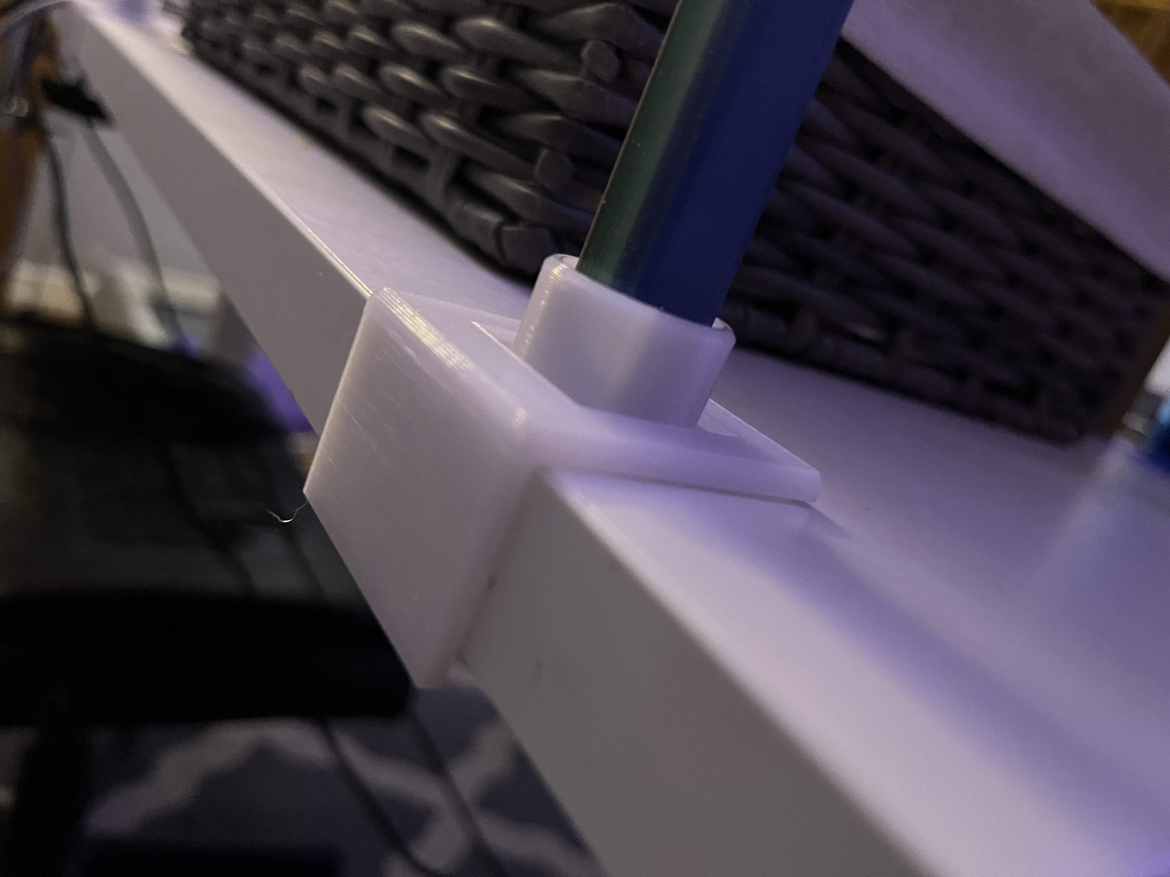 Laptop stand foot anchor