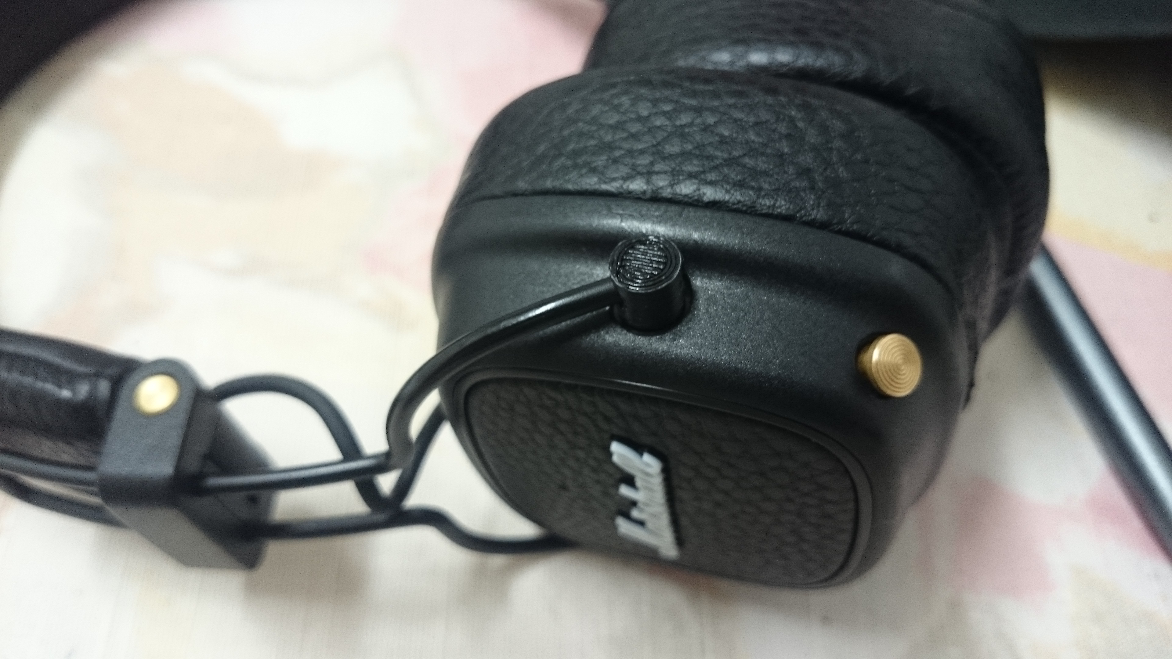 Marshall Major IV Strap holder