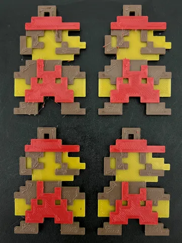 Clasic Mario / Luigi Bros 8-bit keychain with color change