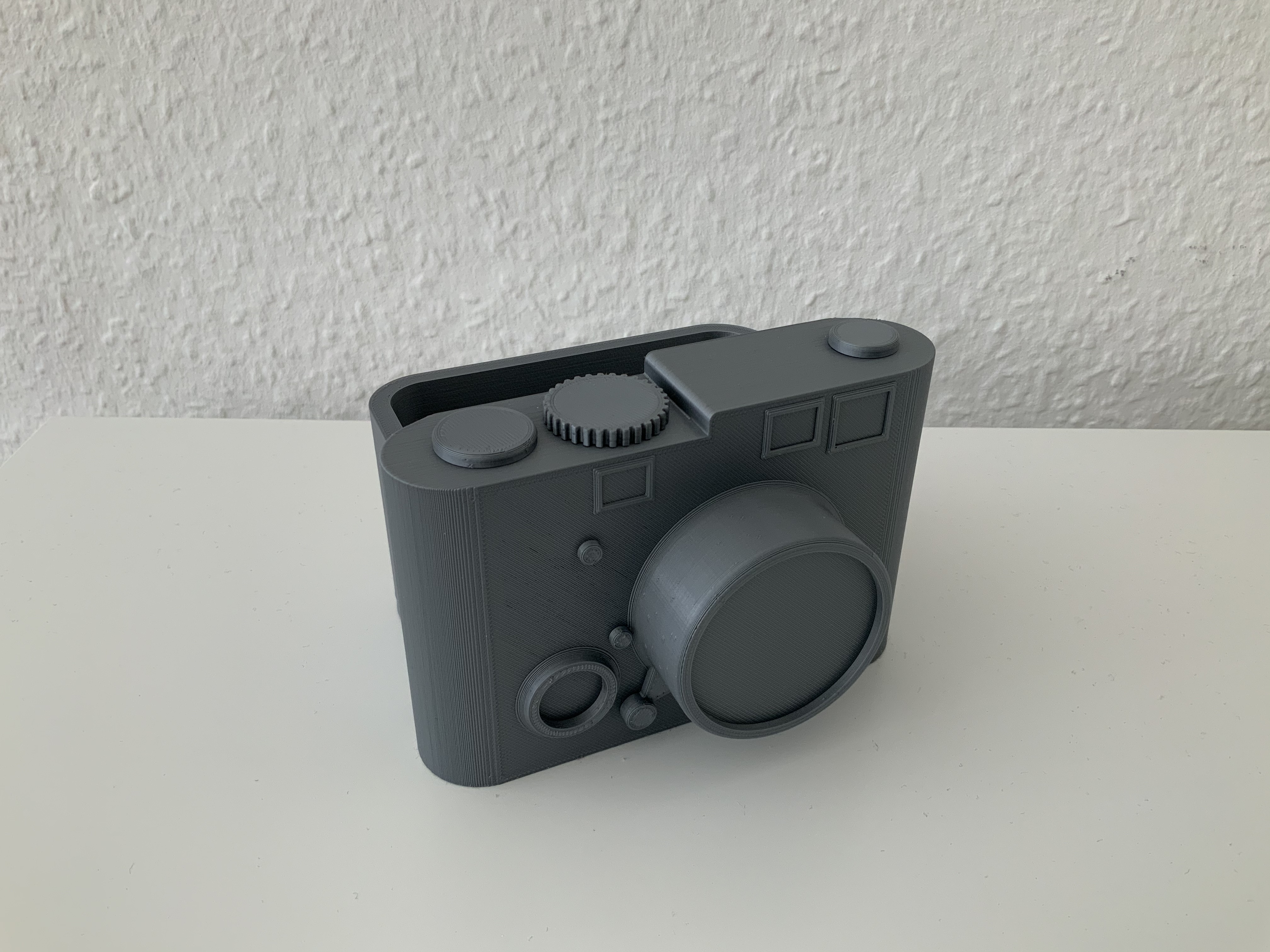 "Leic'alike" - Camera Planter