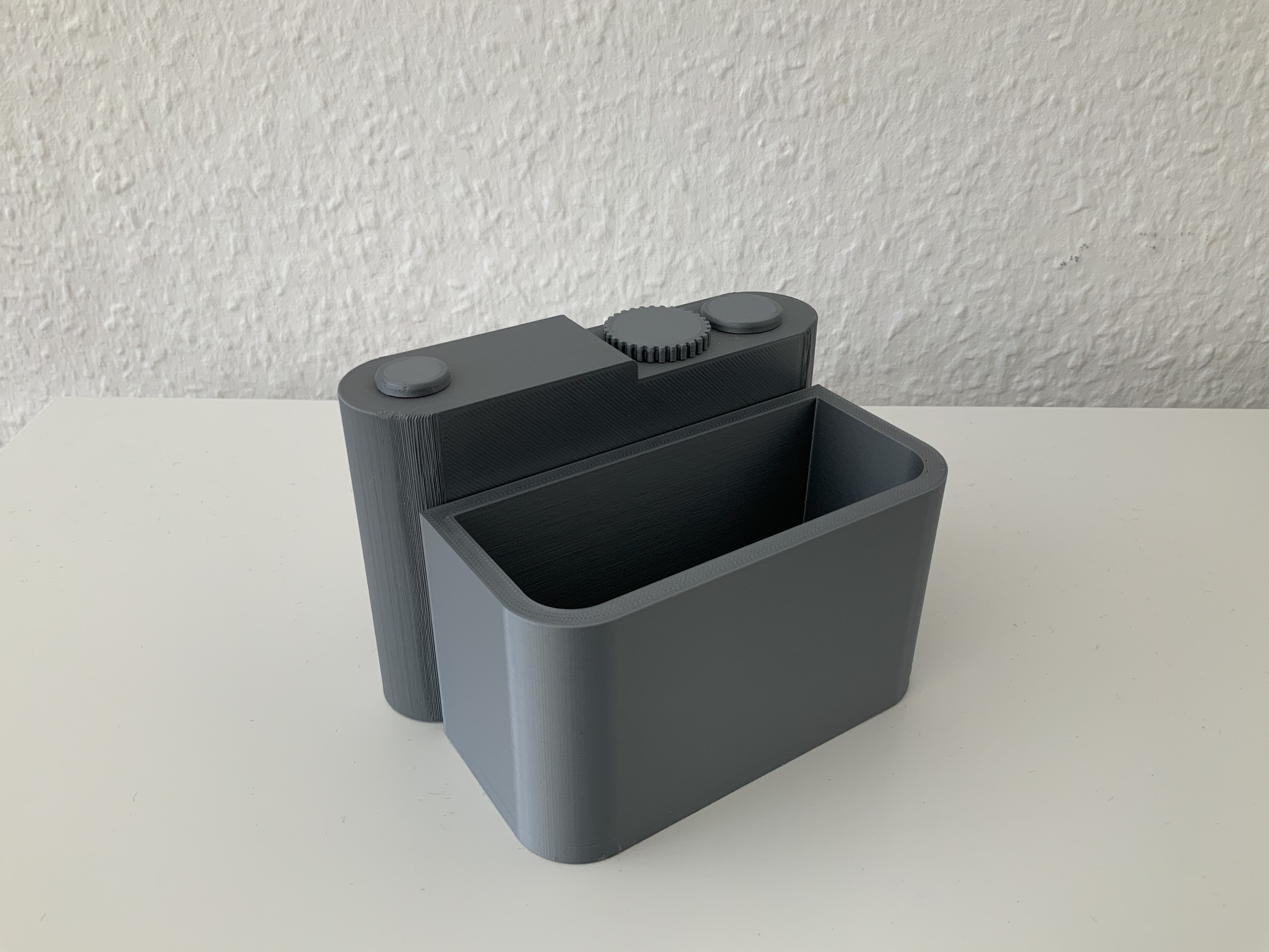 Miniatura 2 do modelo 3D "Leic'alike" - Camera Planter