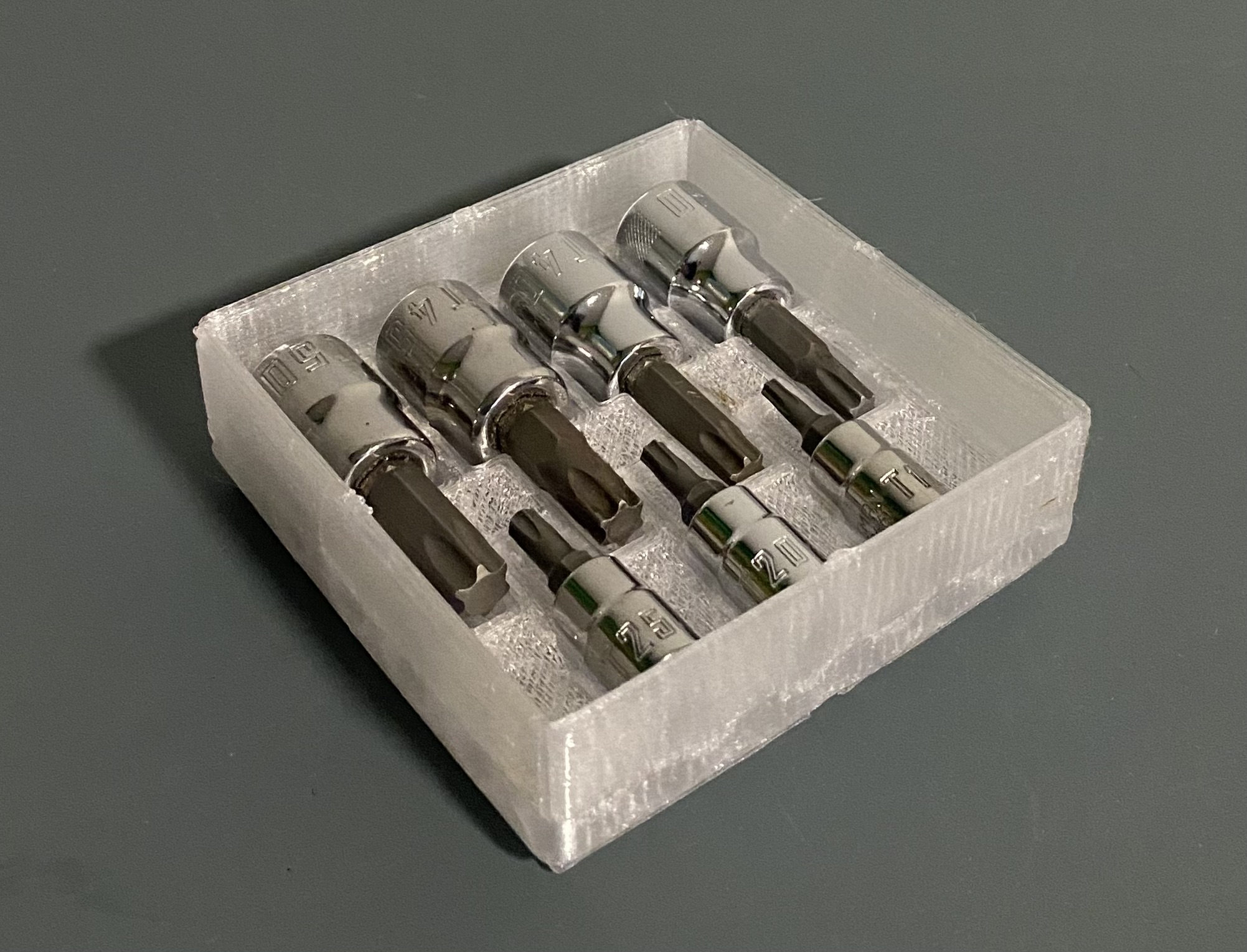 Miniatura 5 do modelo 3D Stackable Gridfinity Toolbox Organizers