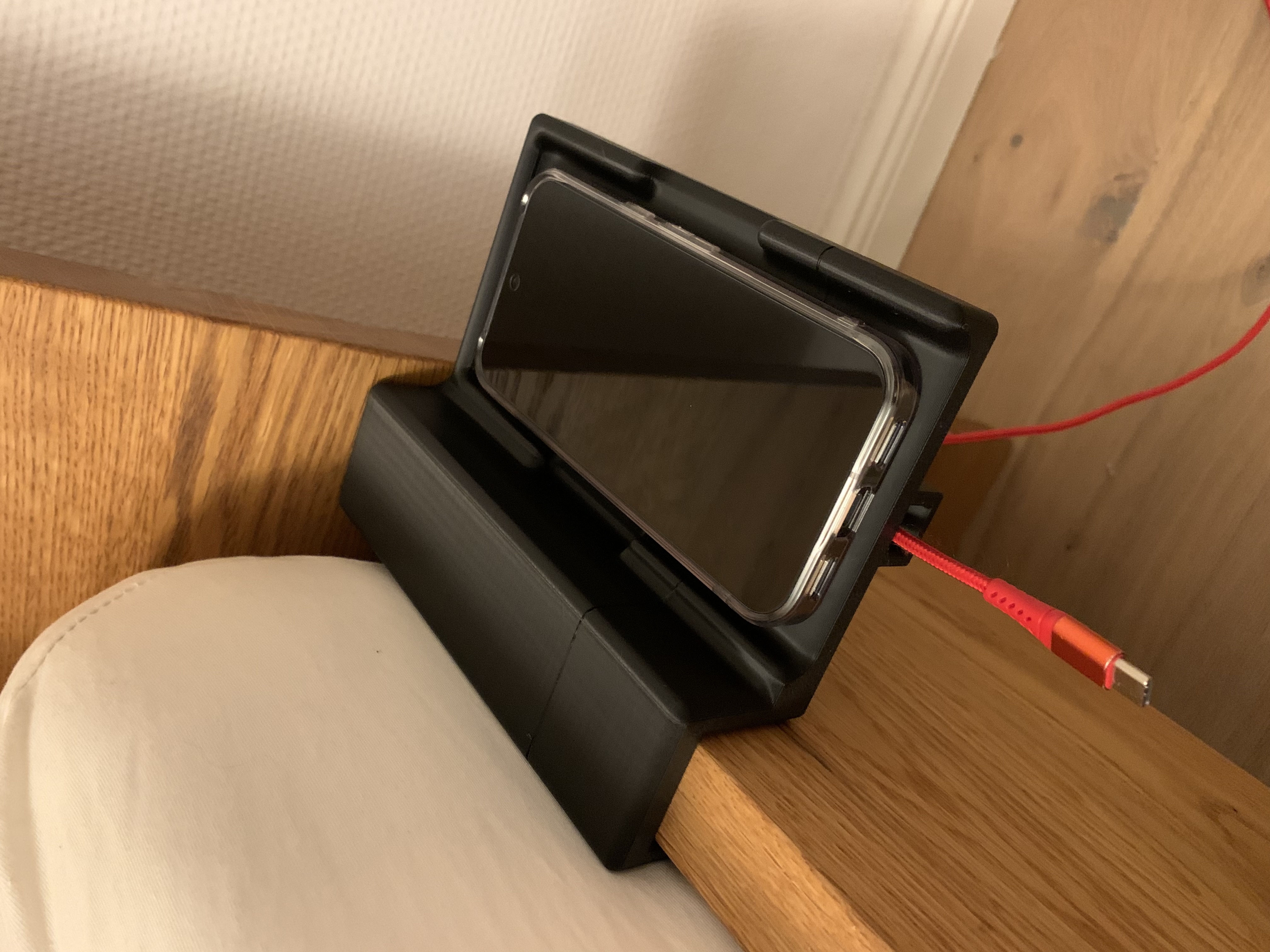 yet another bed phone holder - for 30mm frame