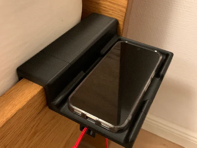 yet another bed phone holder - for 30mm frame
