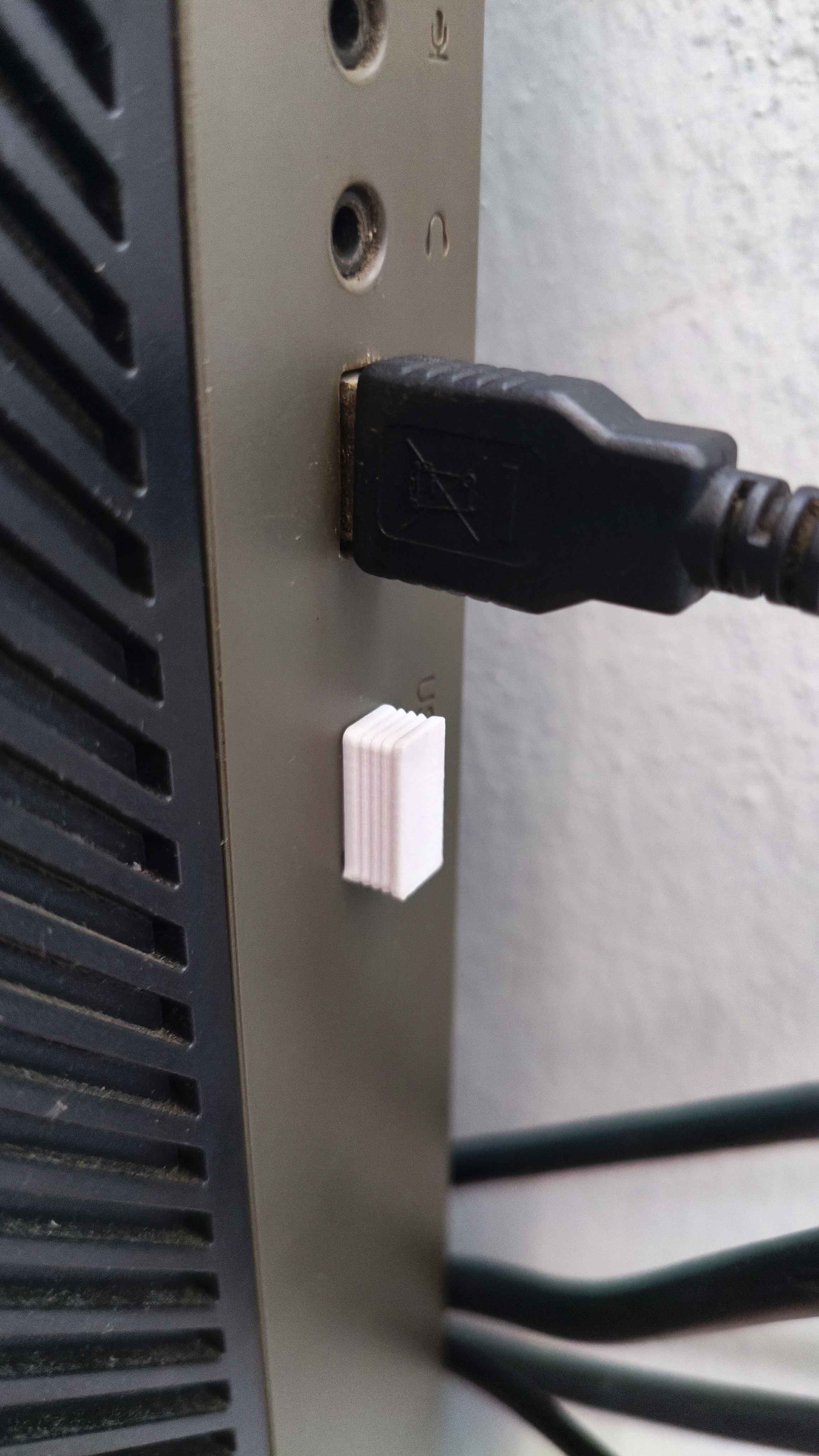 USB-A Cap and Plug