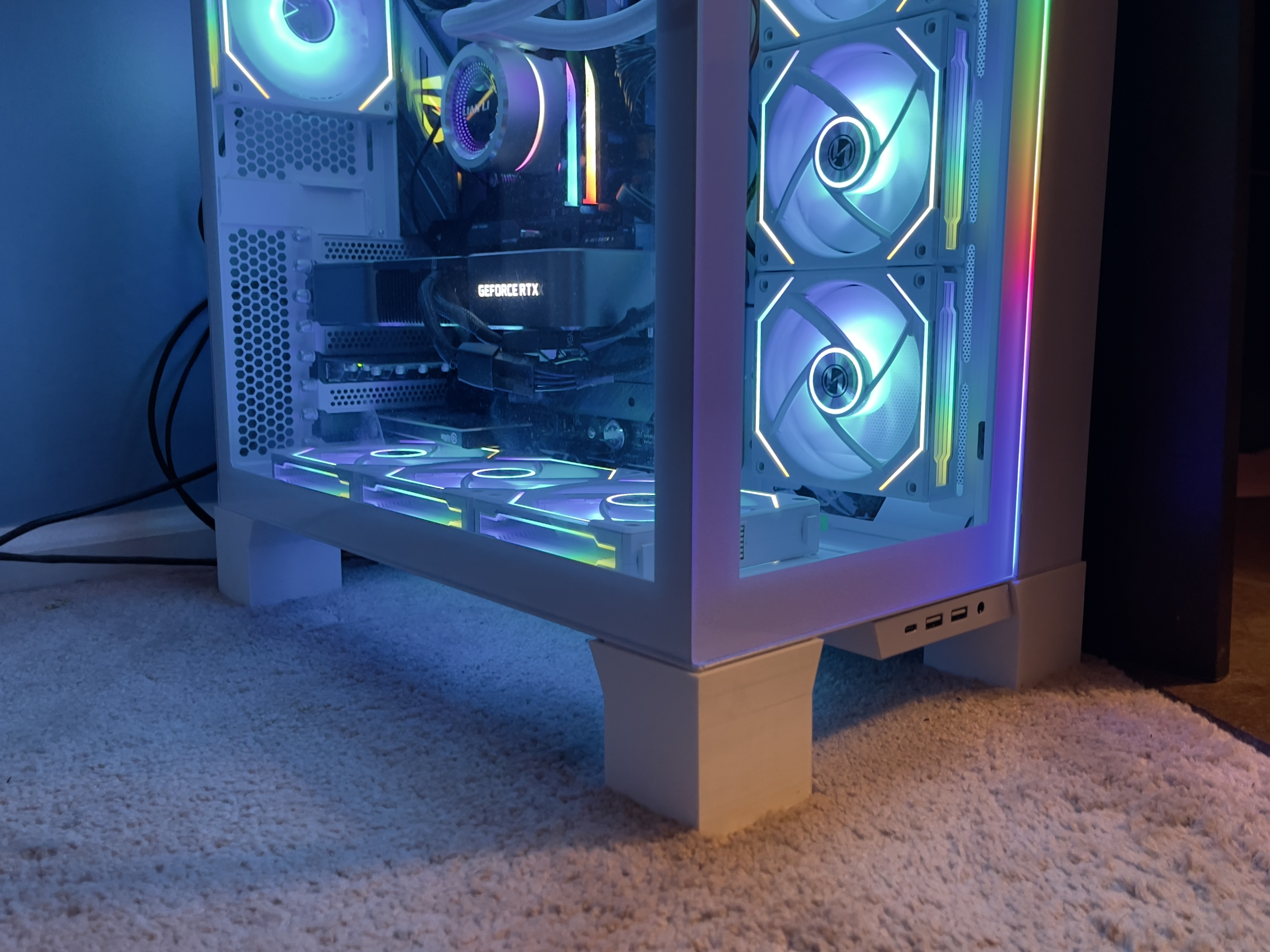 Lian Li 011 Dynamic Evo Riser Feet