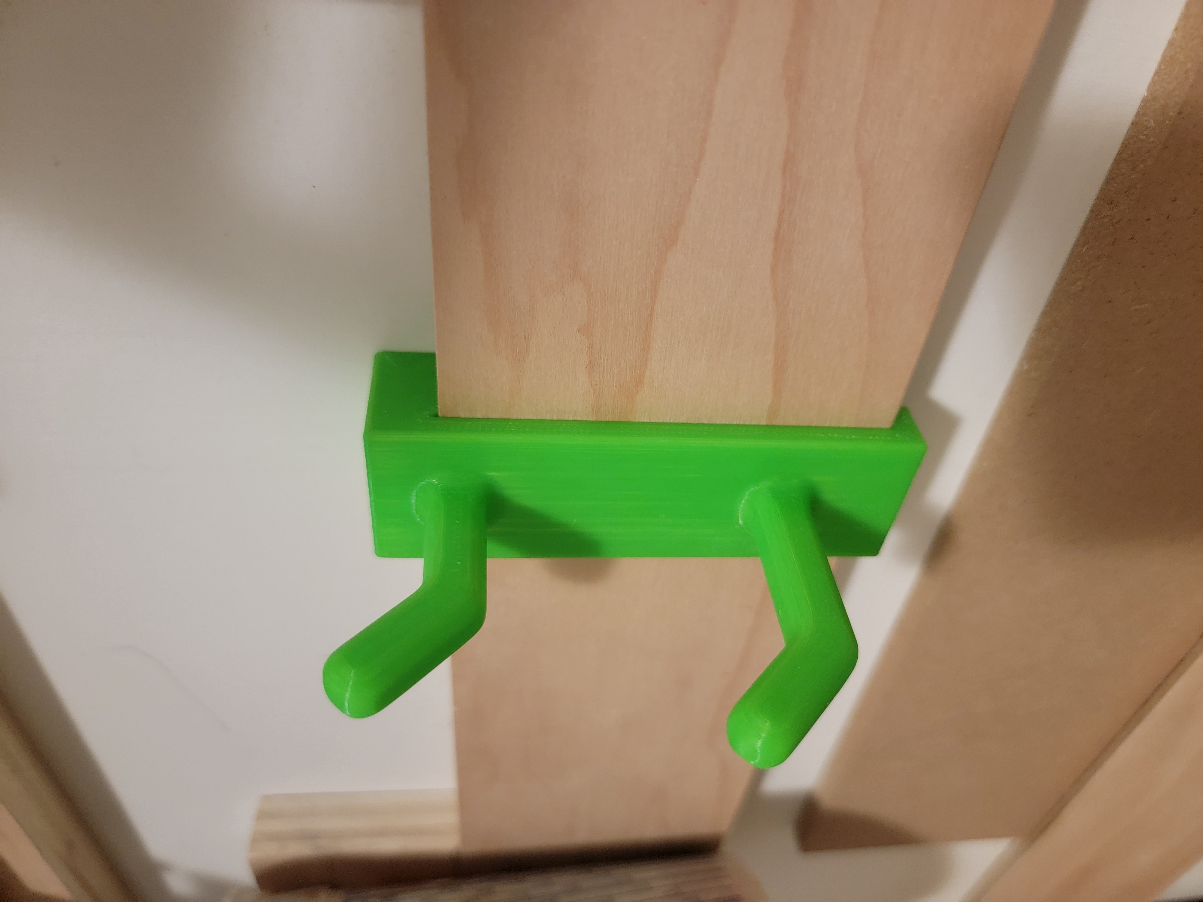 Parametric French Cleat Double Hook with lock