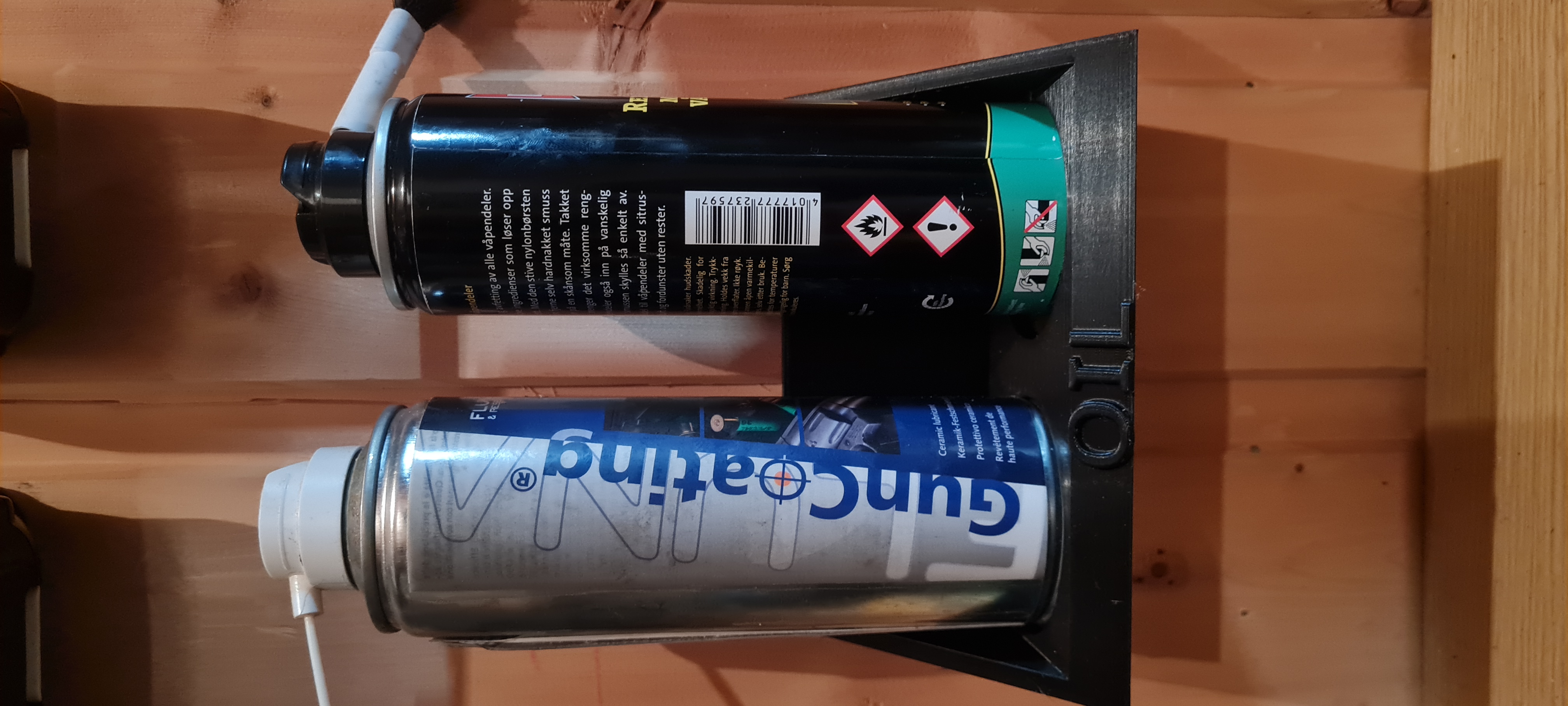 spraycan holder