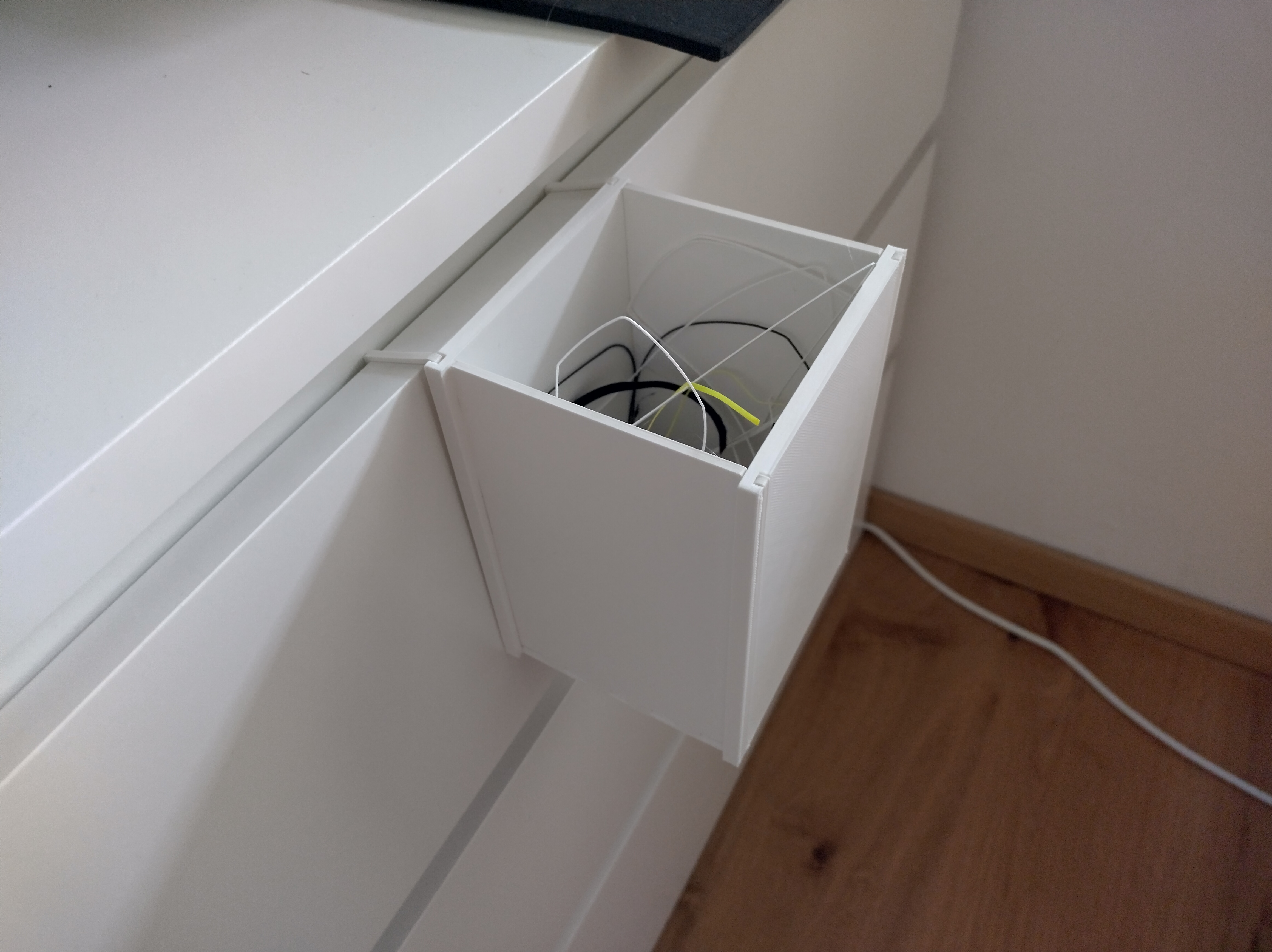 IKEA Malm trash bin
