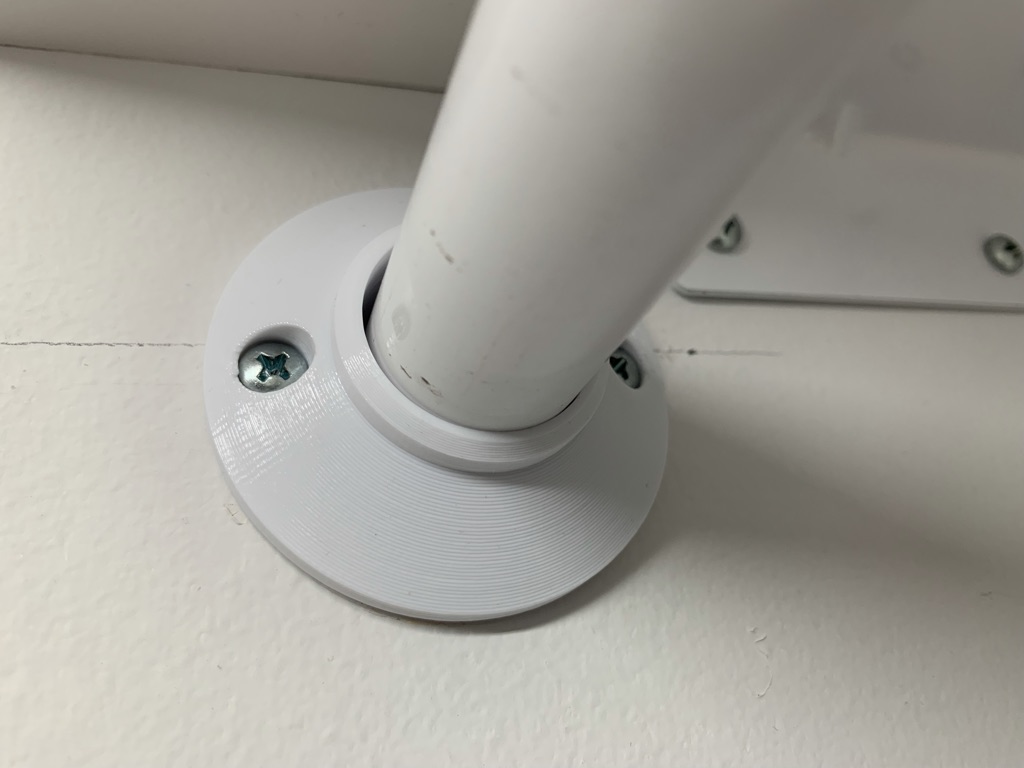 Miniatura 2 do modelo 3D Closet Pole Socket